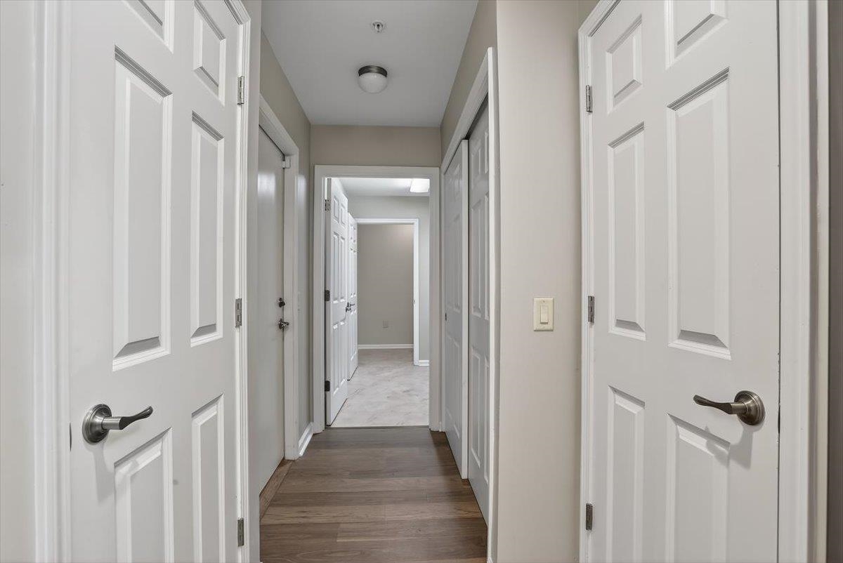 1693 E Southfield Cir Property Photo 28