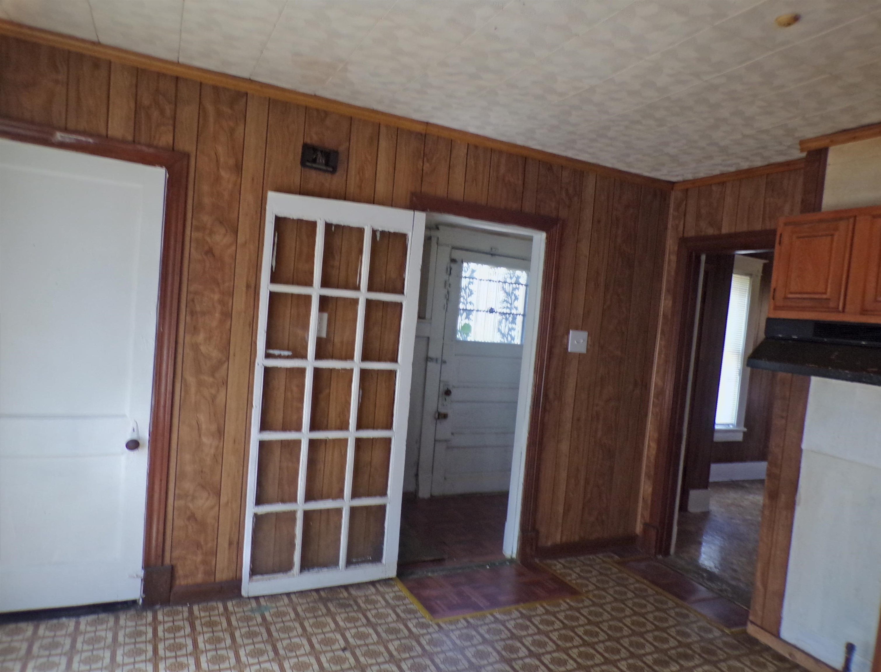 756 S Parkway St E Property Photo 3