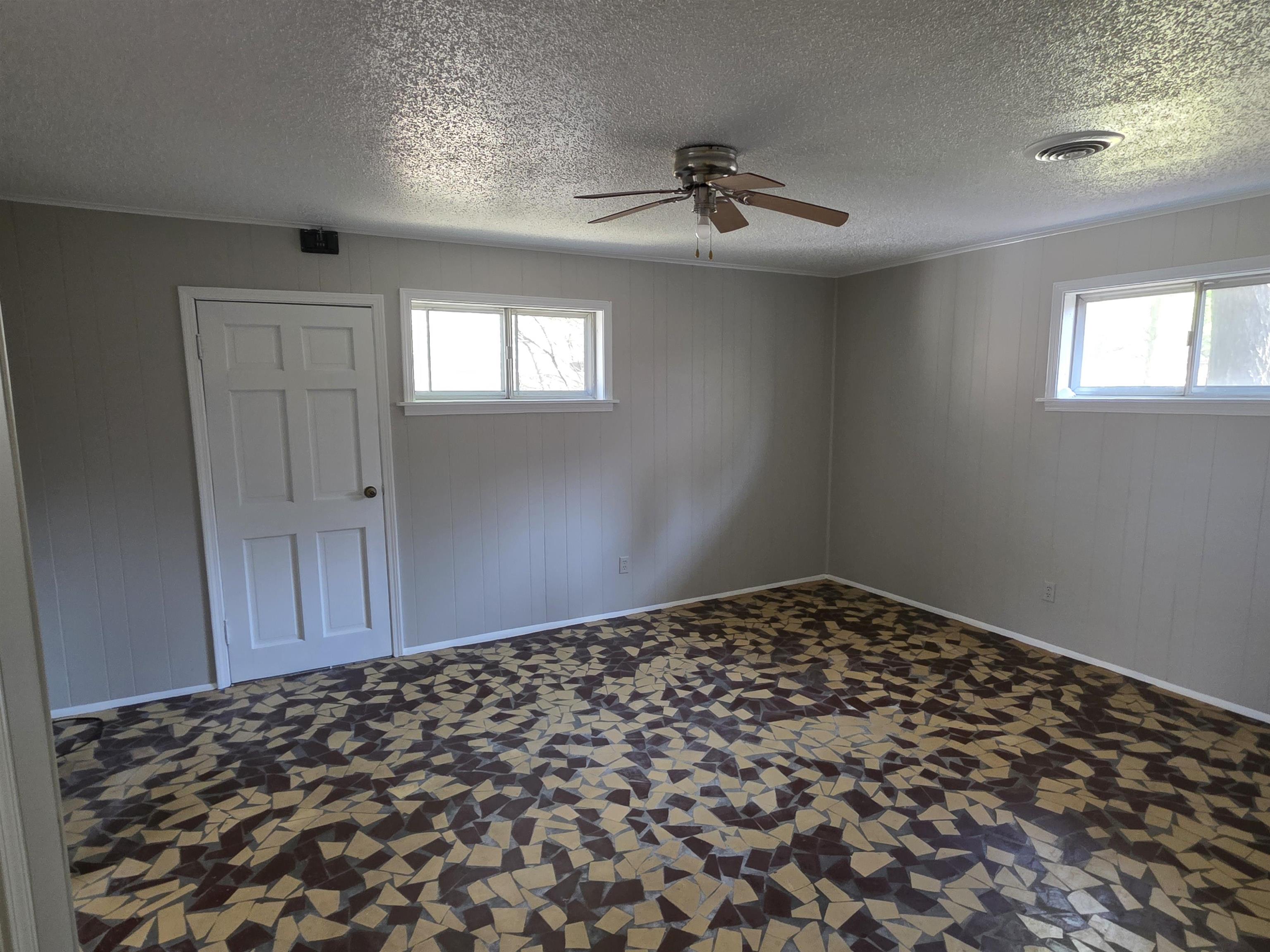 1404 Cameron St Property Photo 26