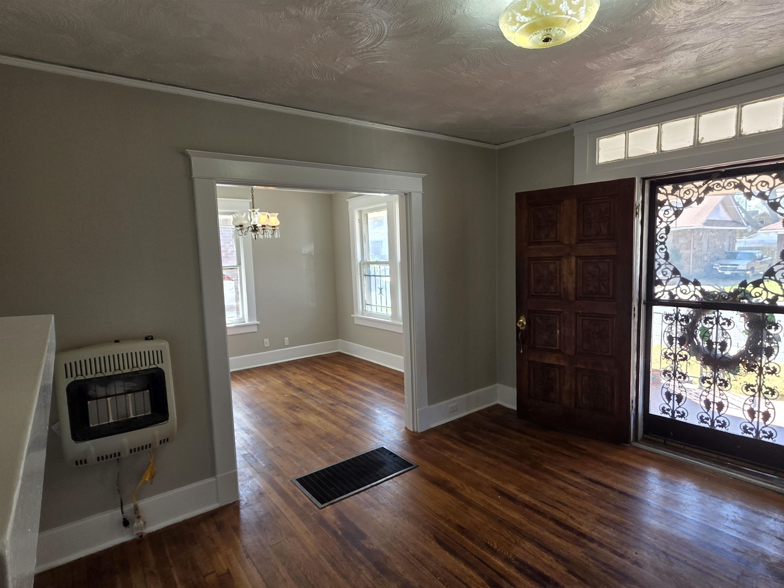 1404 Cameron St Property Photo 34