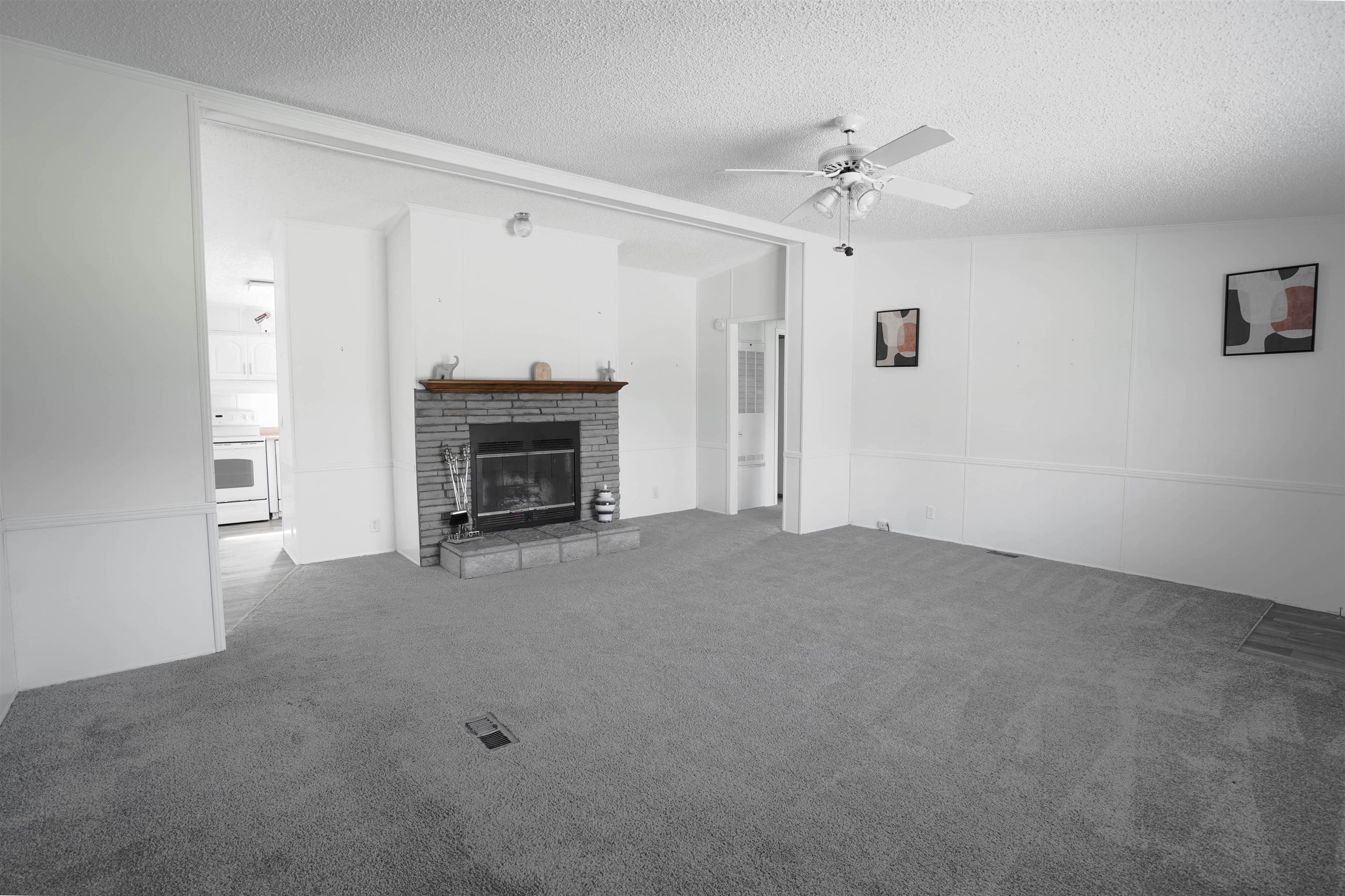 2765 Thorpe Dr Property Photo 9