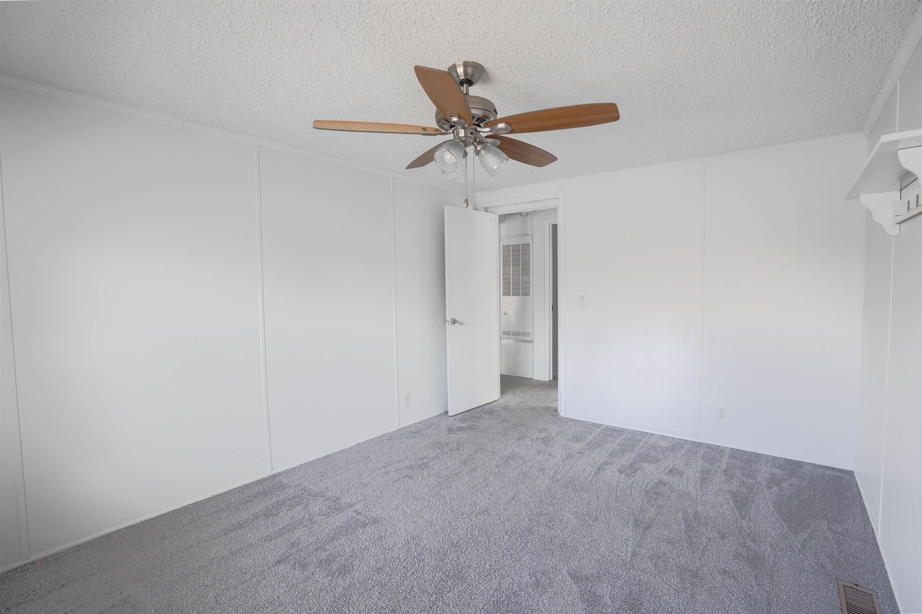 2765 Thorpe Dr Property Photo 12