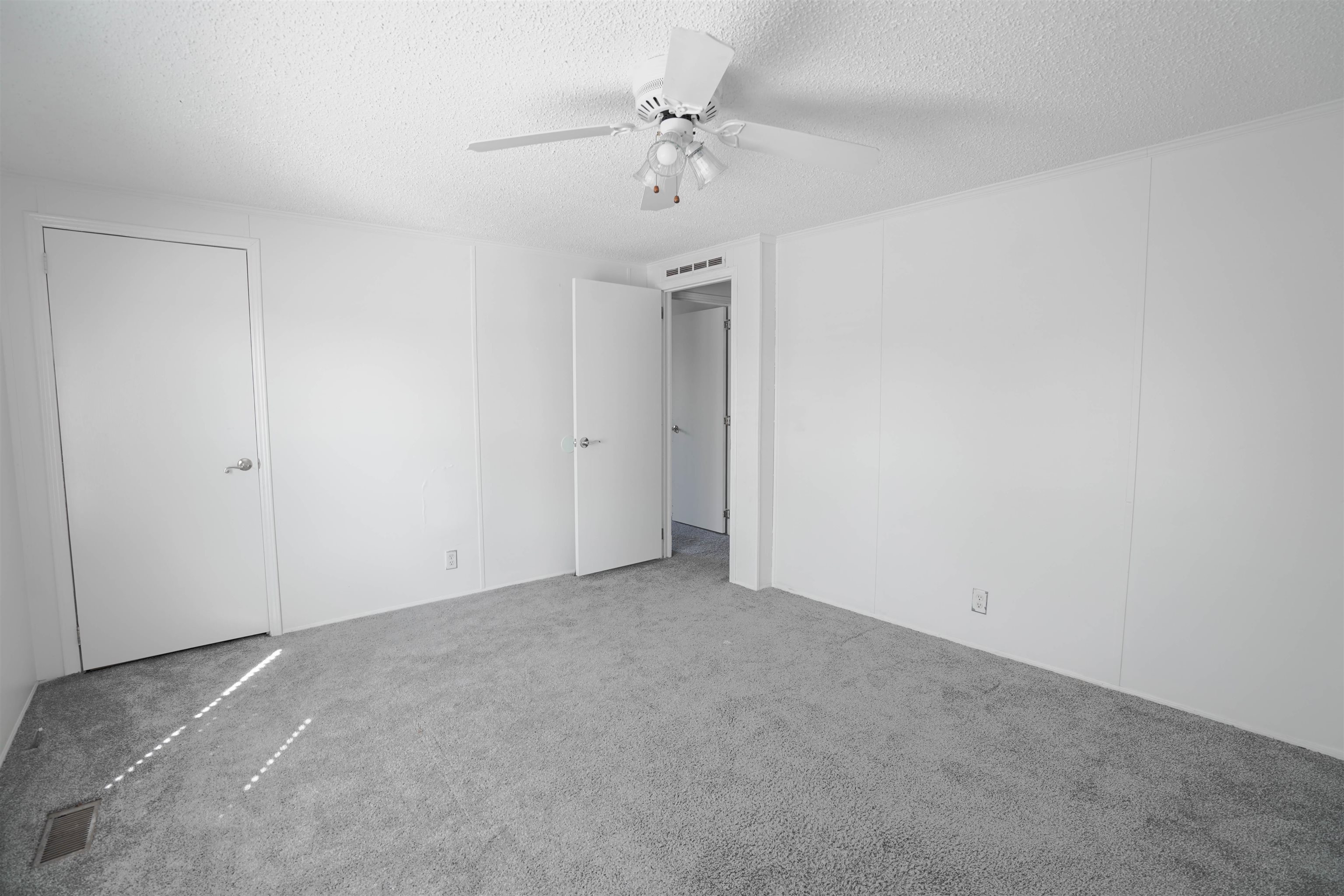 2765 Thorpe Dr Property Photo 14