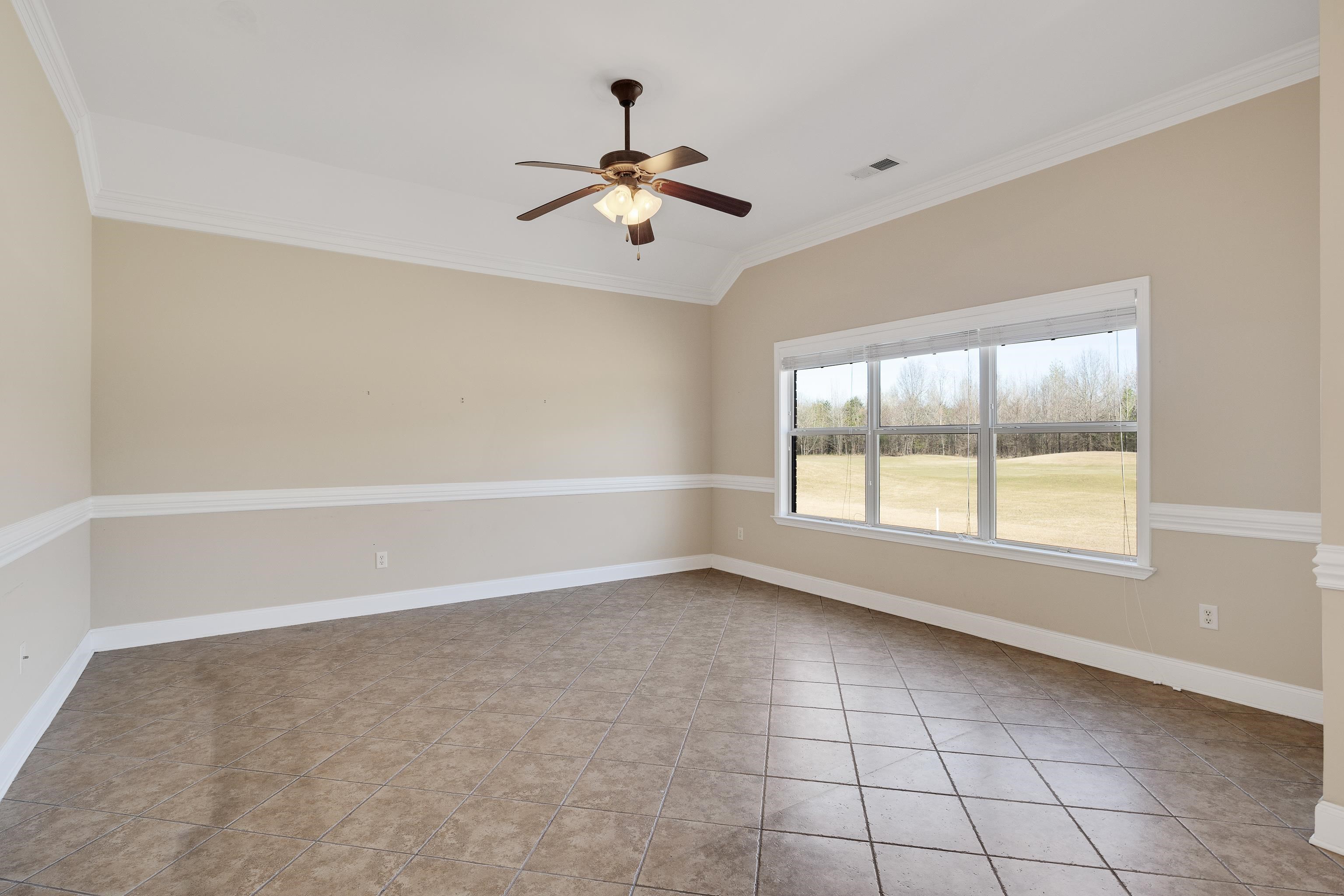 450 Lewis Fairway Cir Property Photo 17