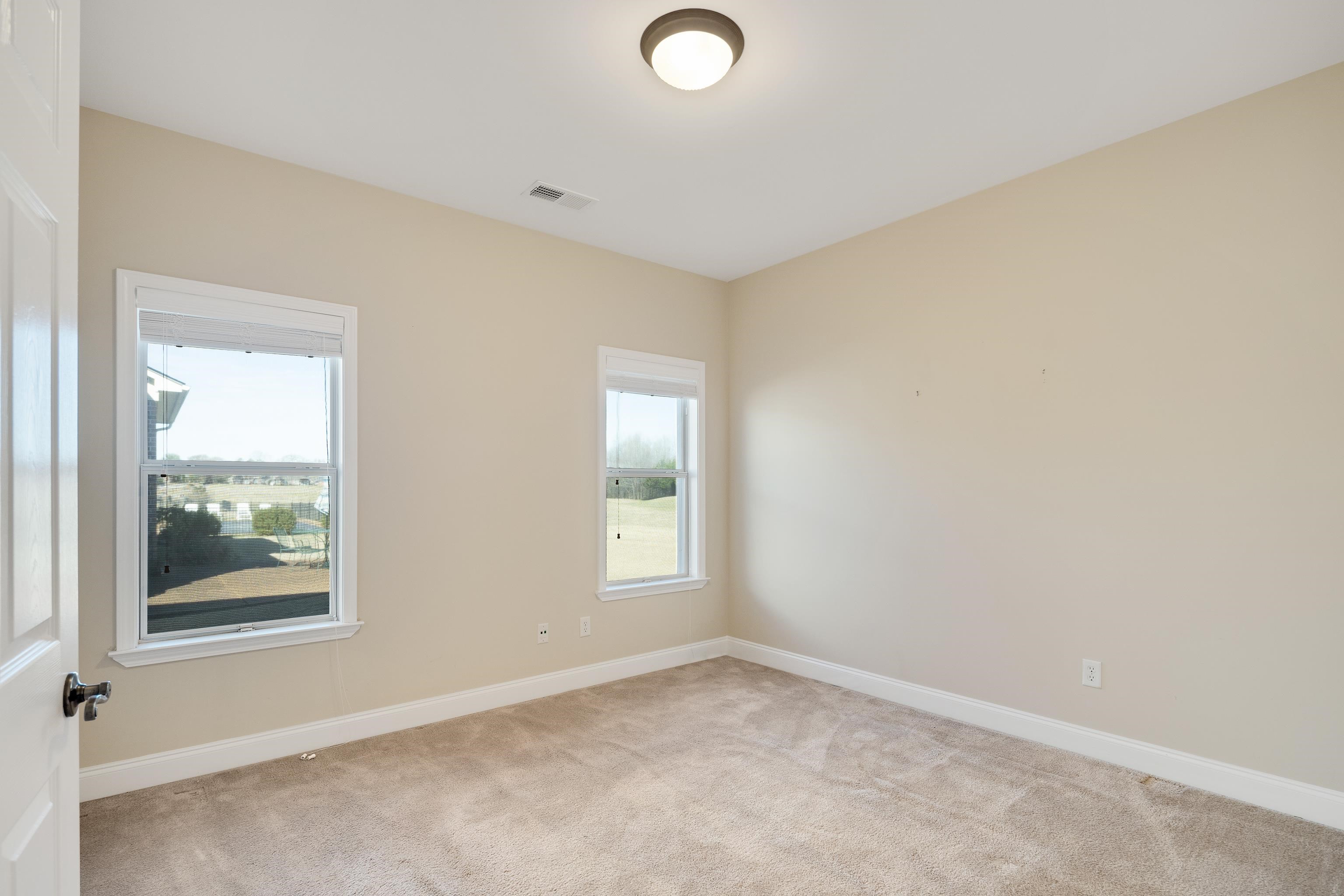 450 Lewis Fairway Cir Property Photo 27