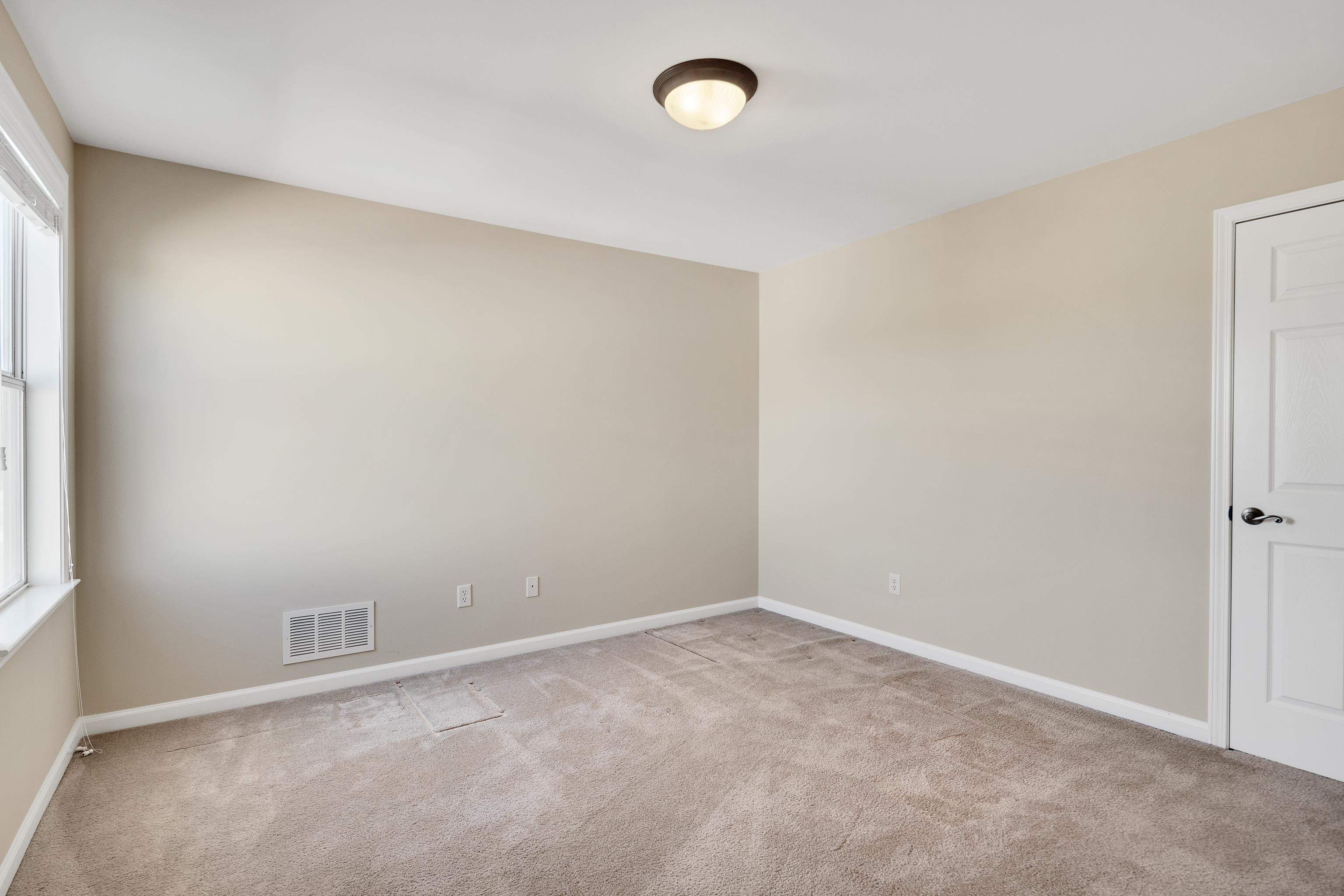 450 Lewis Fairway Cir Property Photo 36