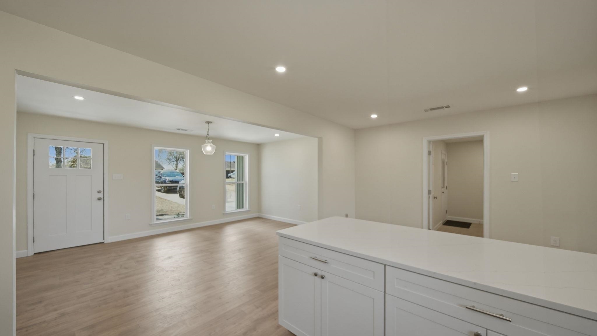 1254 Burnett Ln Property Photo 19