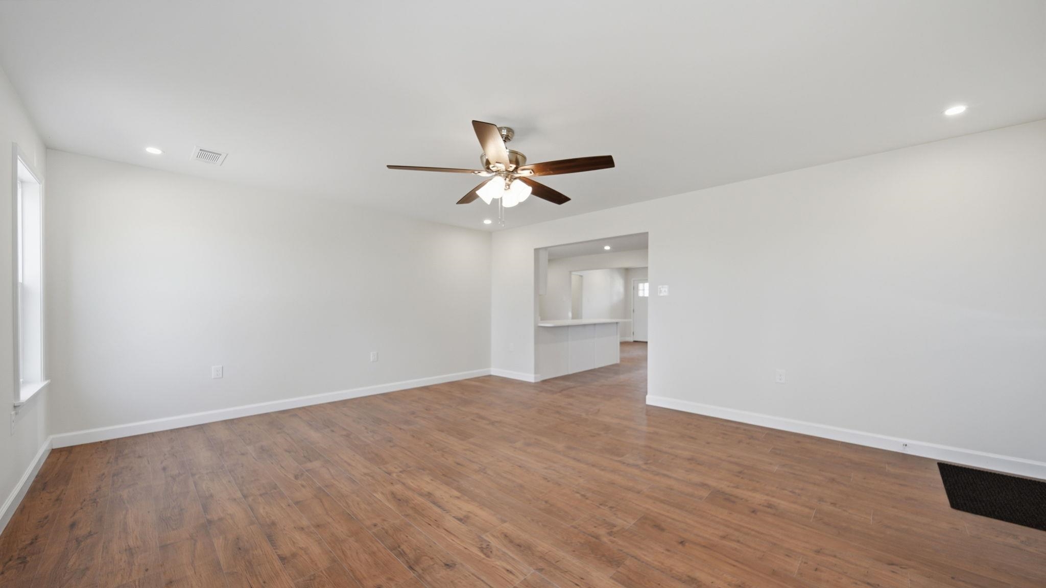 1254 Burnett Ln Property Photo 23
