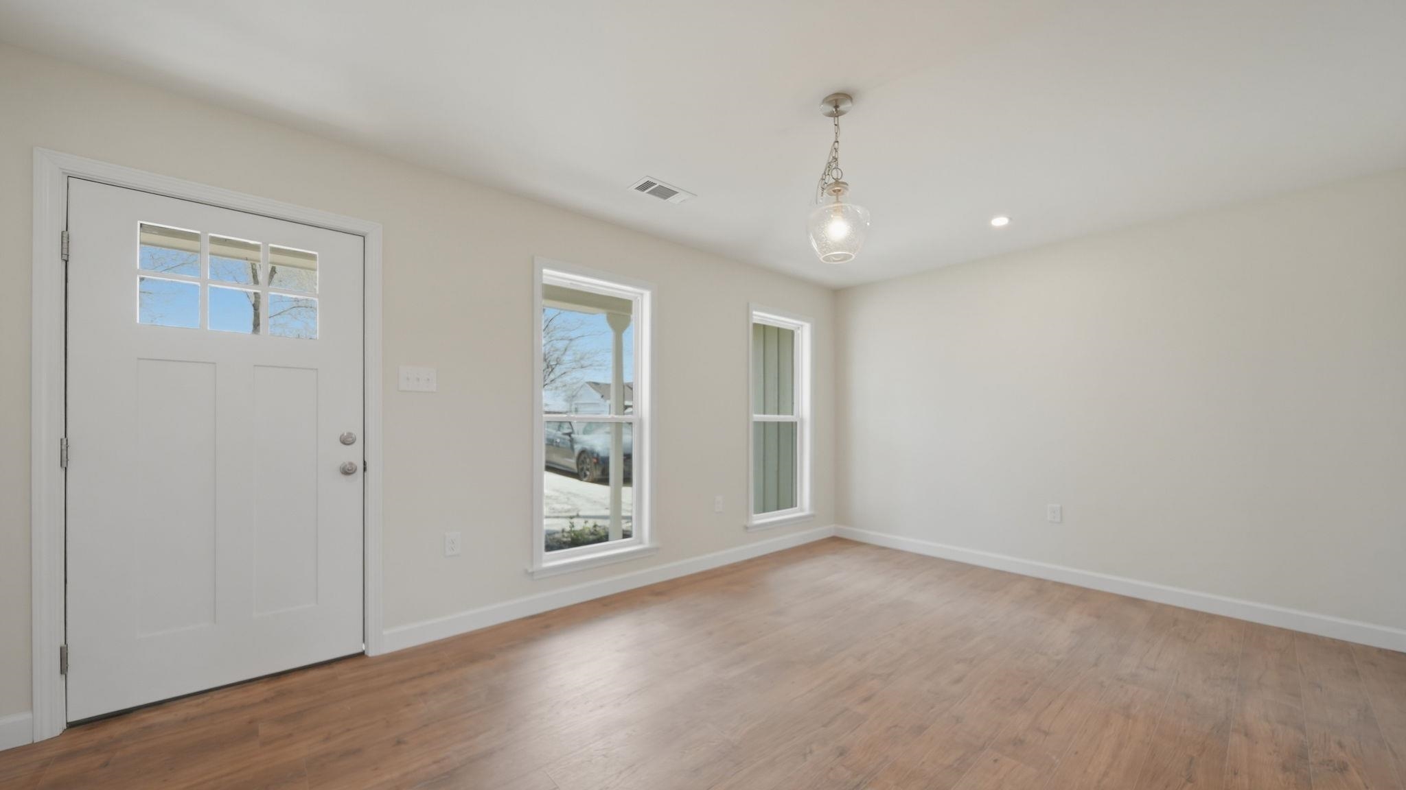 1254 Burnett Ln Property Photo 25