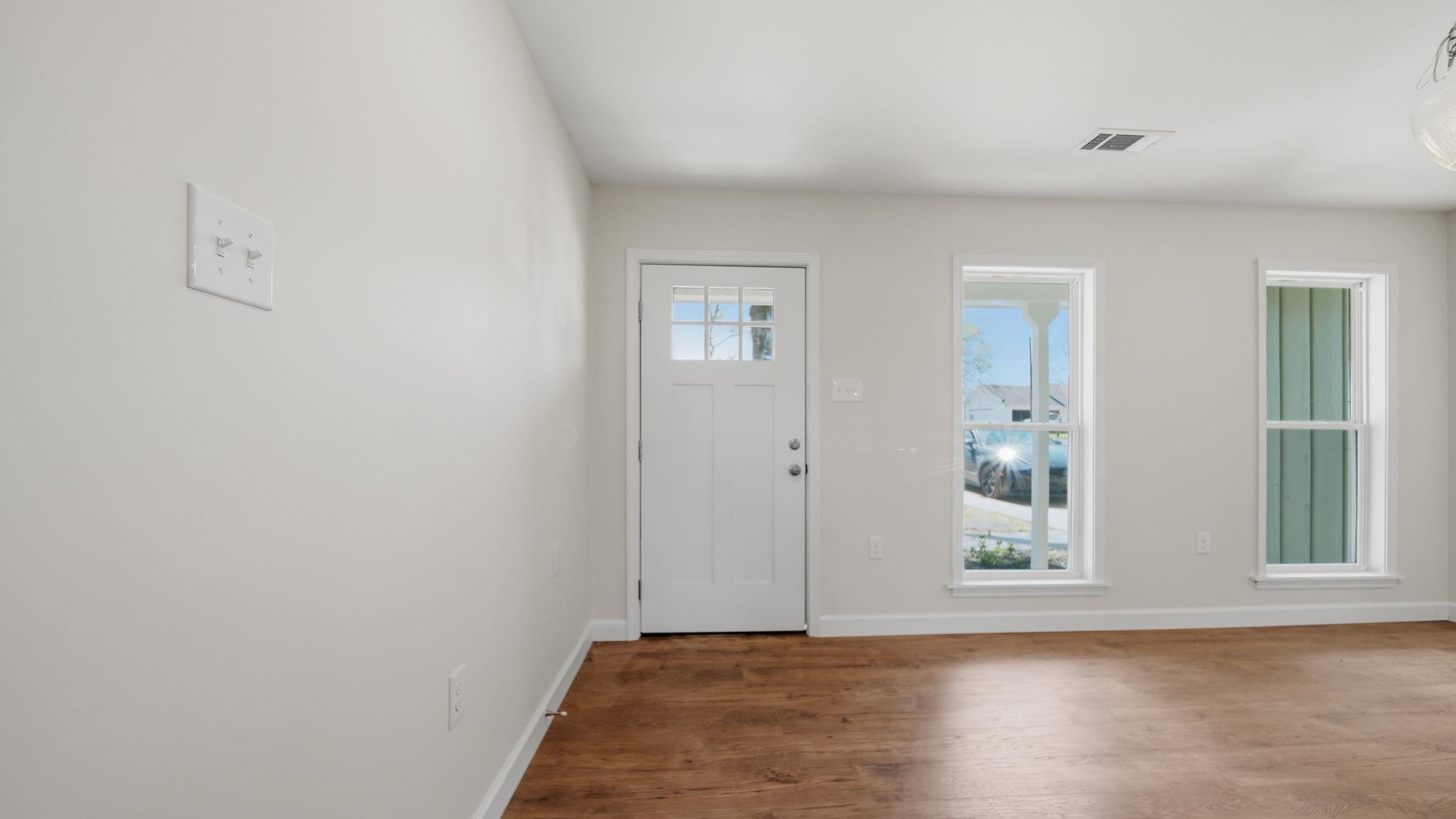 1254 Burnett Ln Property Photo 27