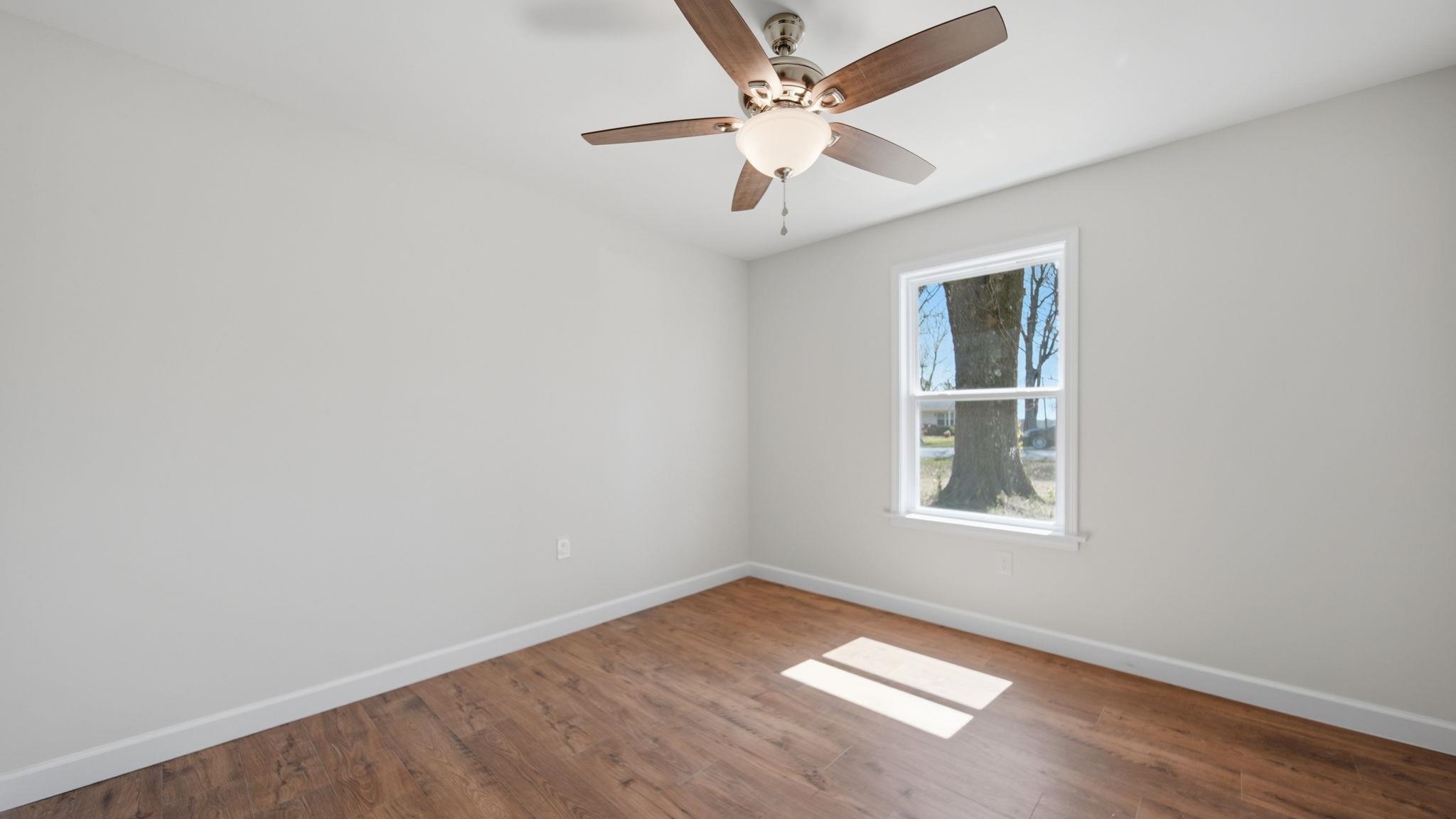 1254 Burnett Ln Property Photo 33