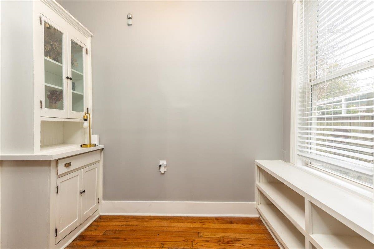 1462 Carr Ave Property Photo 8