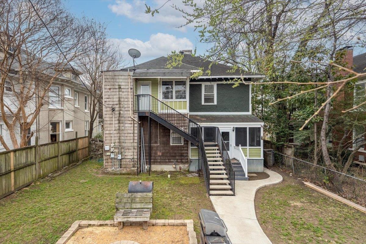 1462 Carr Ave Property Photo 33