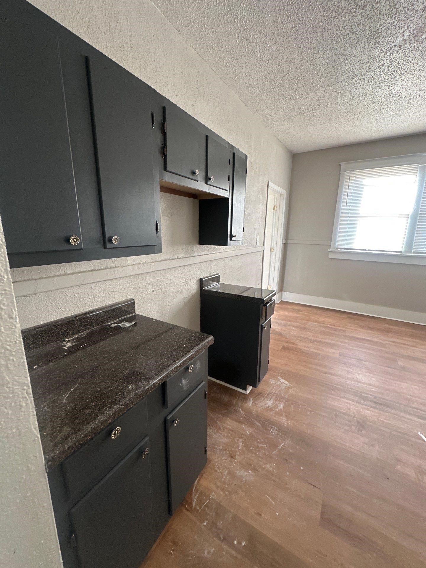 1075 Kney St Property Photo 8