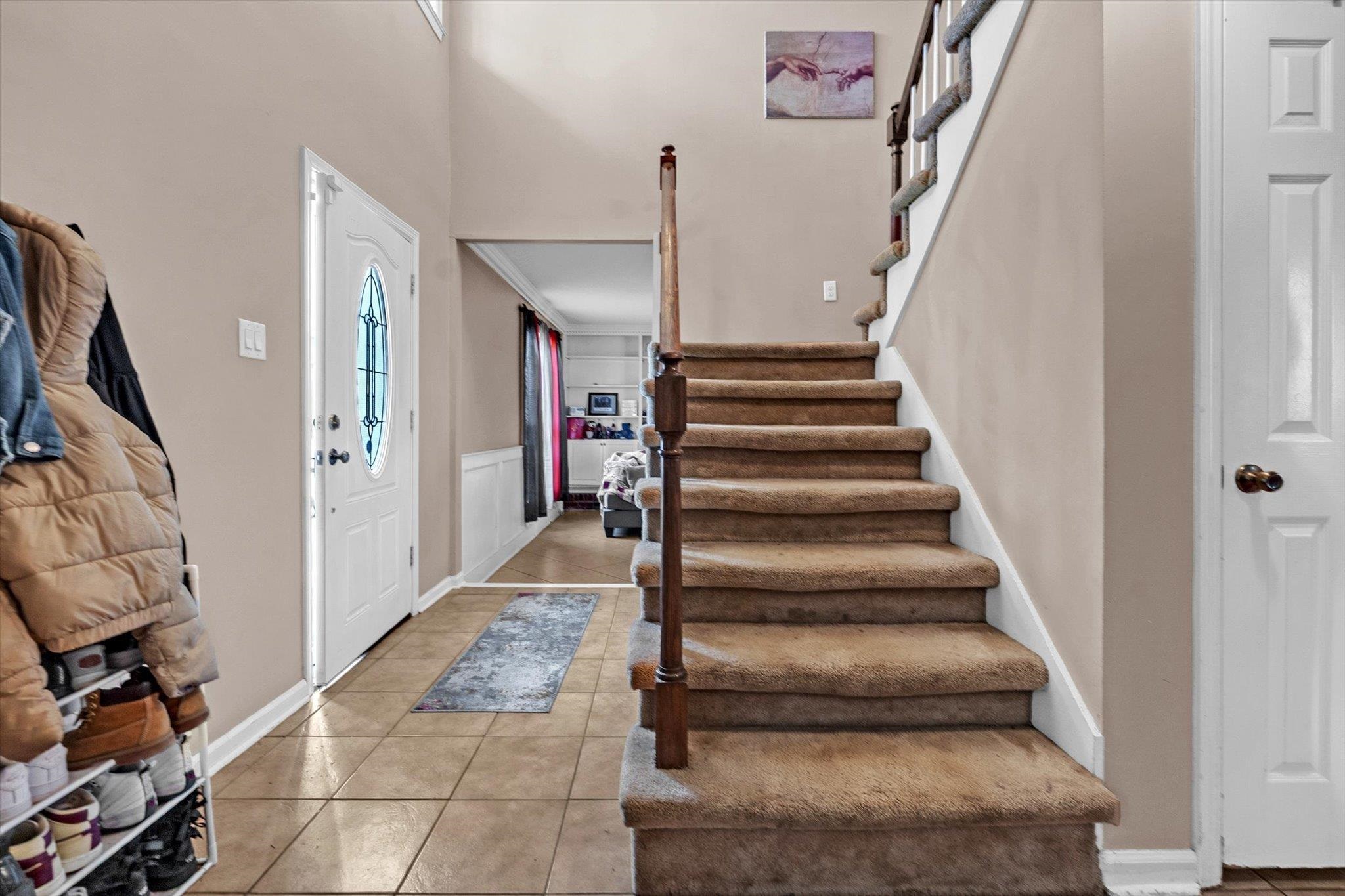 480 Friars Point Ln Property Photo 14