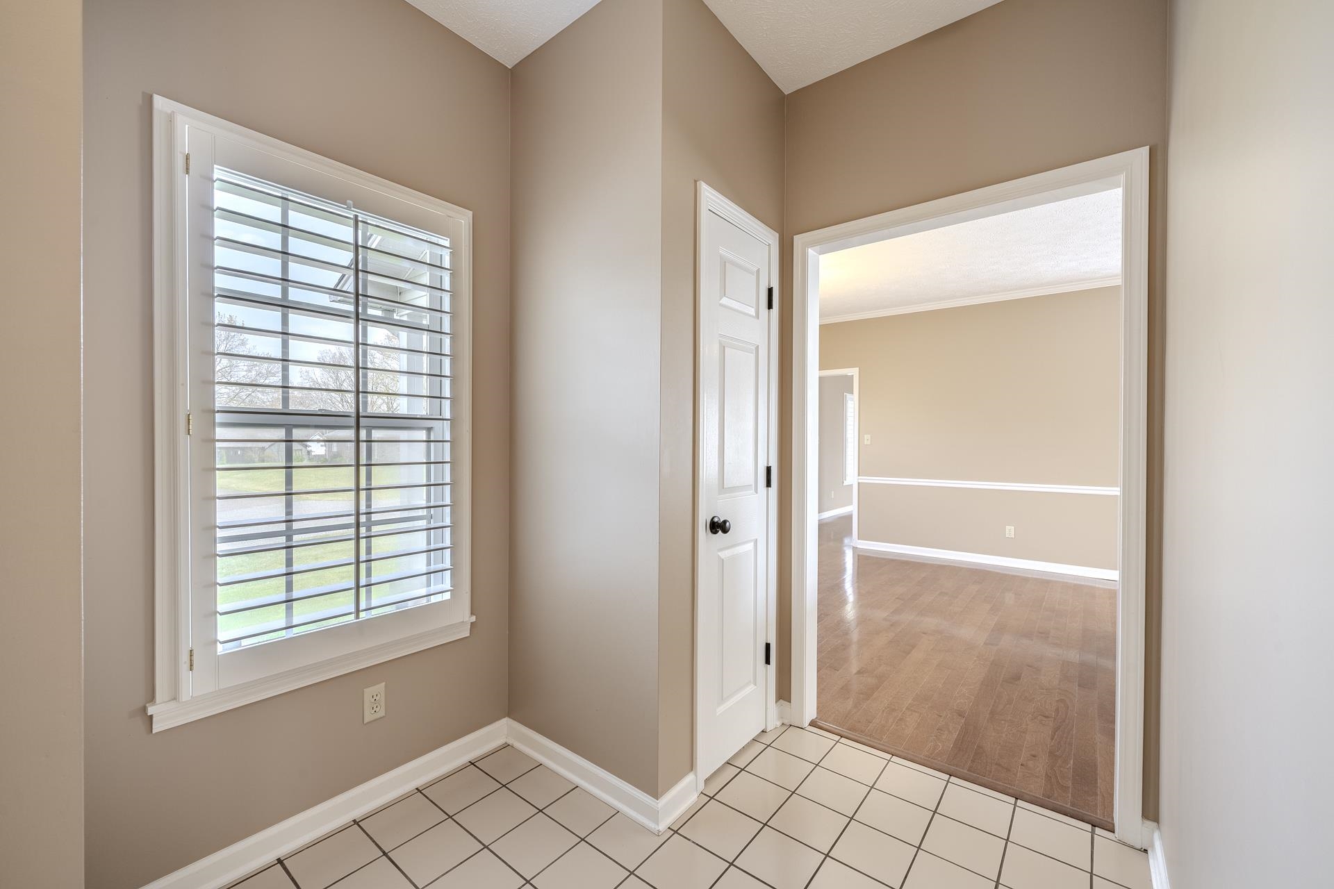 565 Bowen Dr Property Photo 30