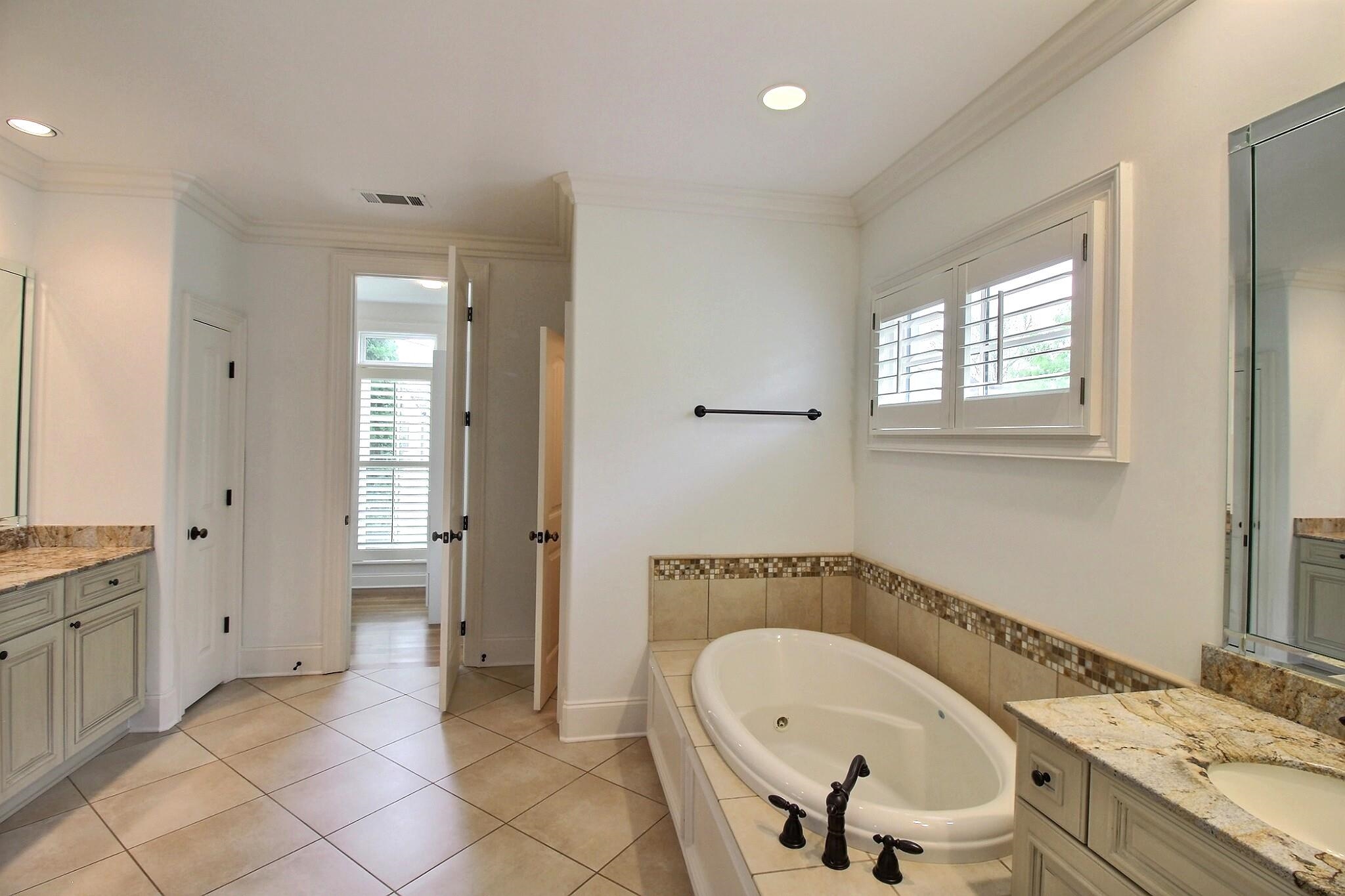 12530 Miss Dylan Cv Property Photo 19