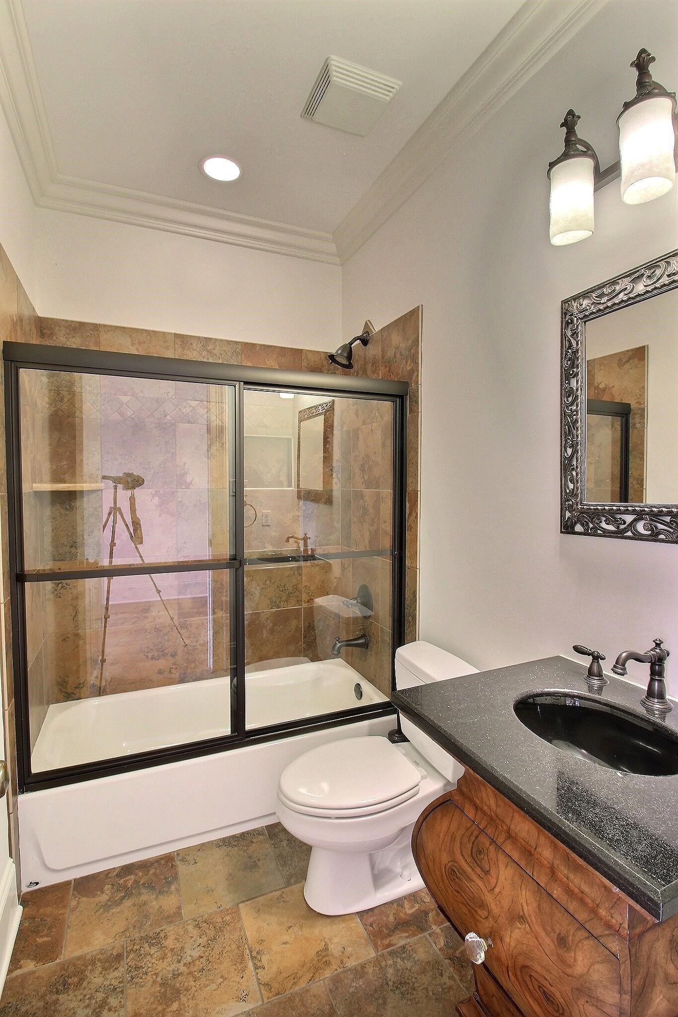 12530 Miss Dylan Cv Property Photo 23