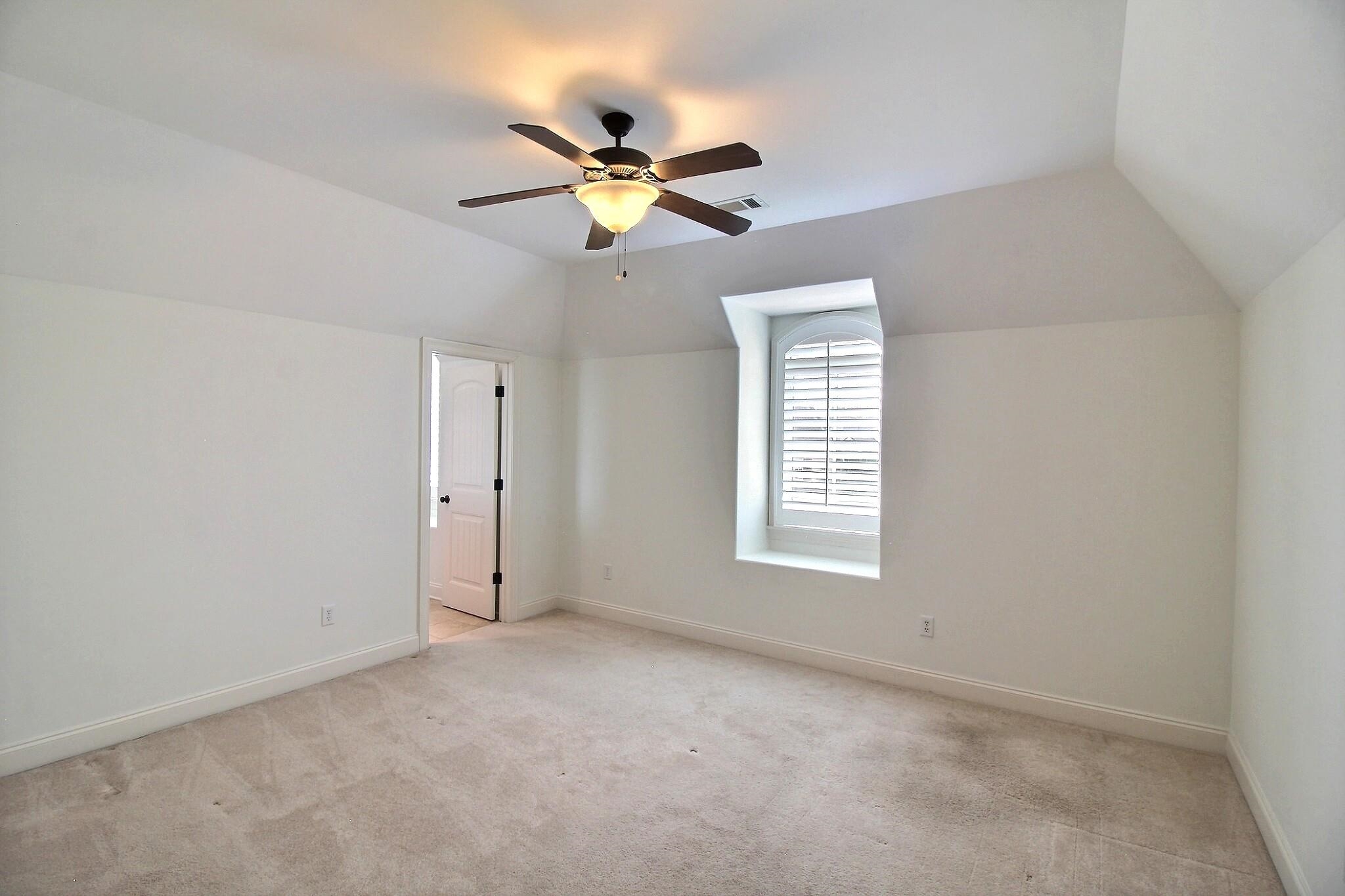 12530 Miss Dylan Cv Property Photo 25