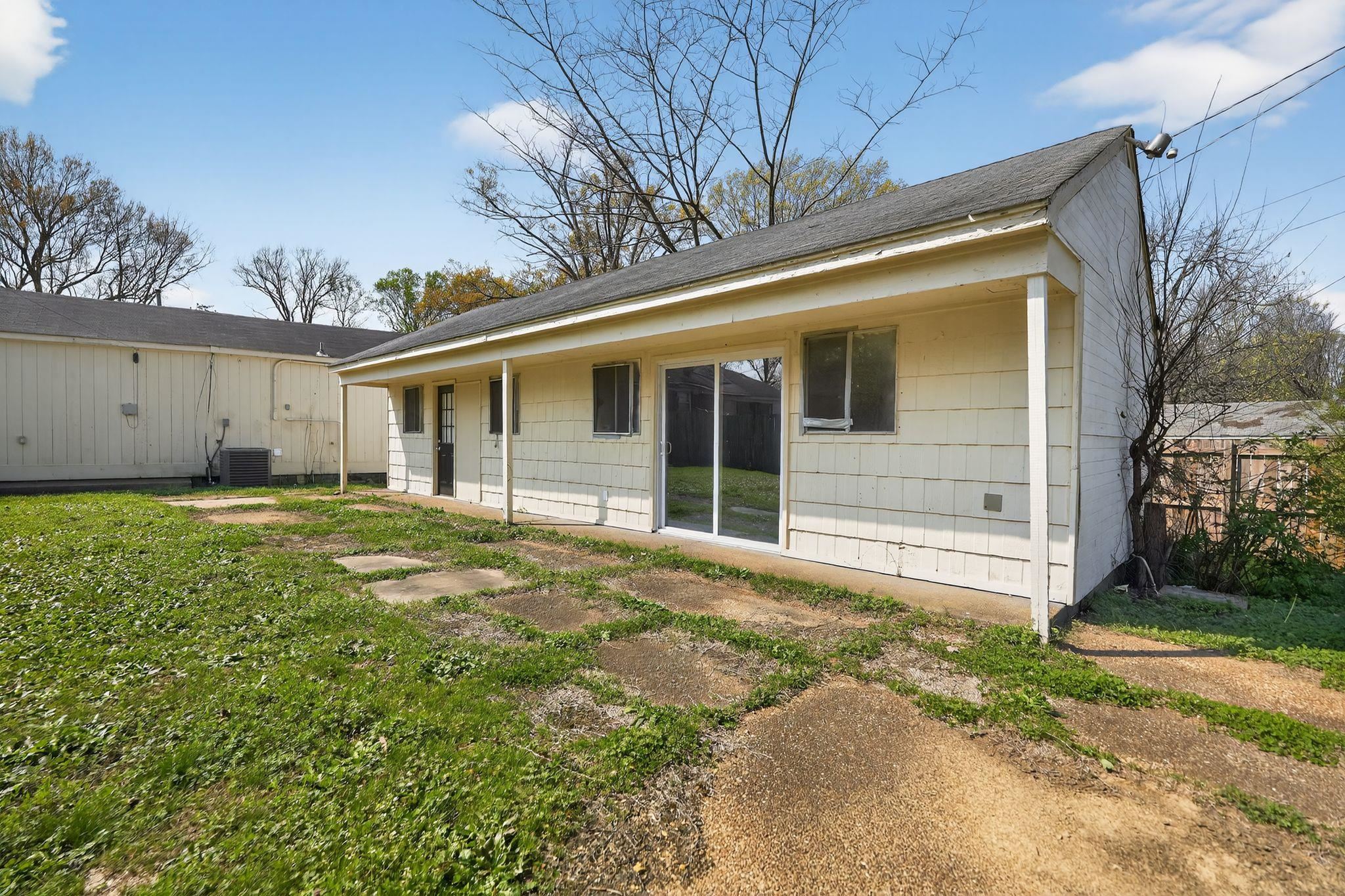 3220 Christine Rd Property Photo 4