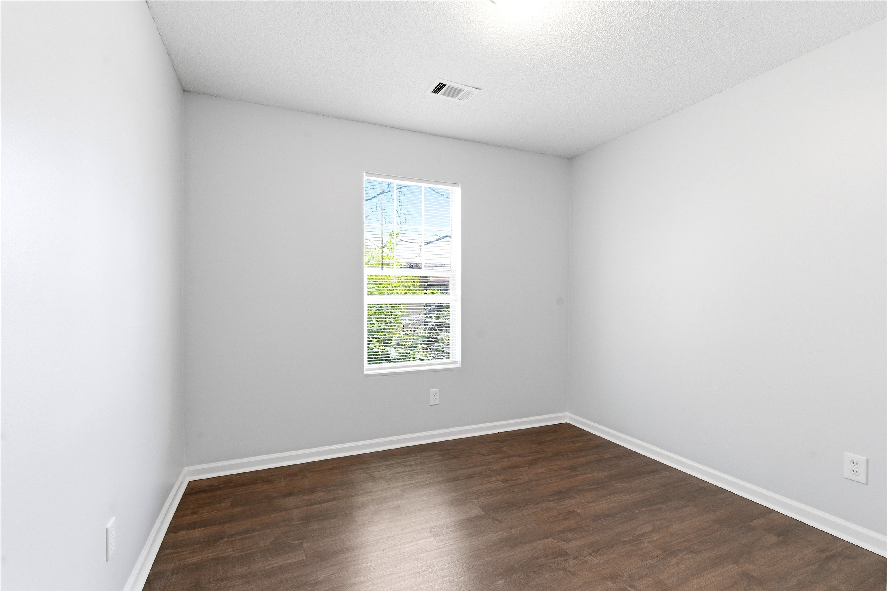 2120 Curry Ave Property Photo 14