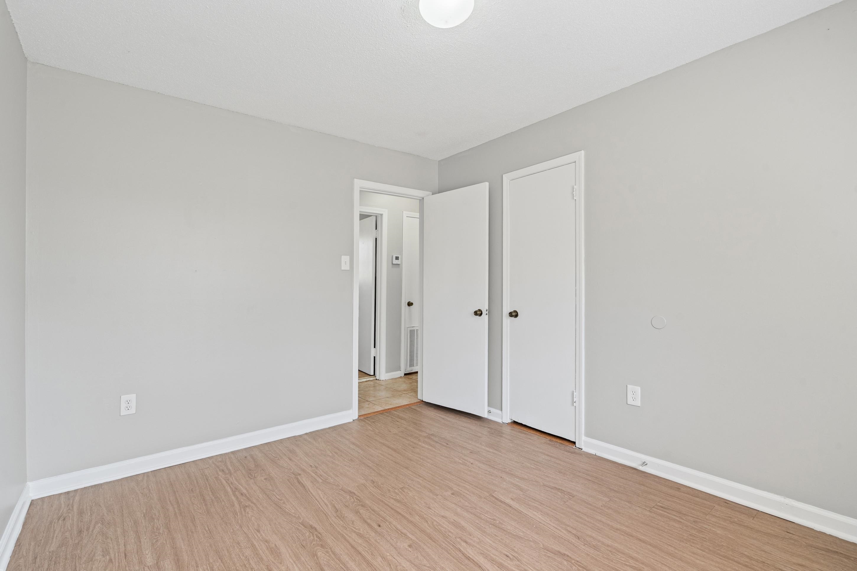 496 Greenview Cv Property Photo 15