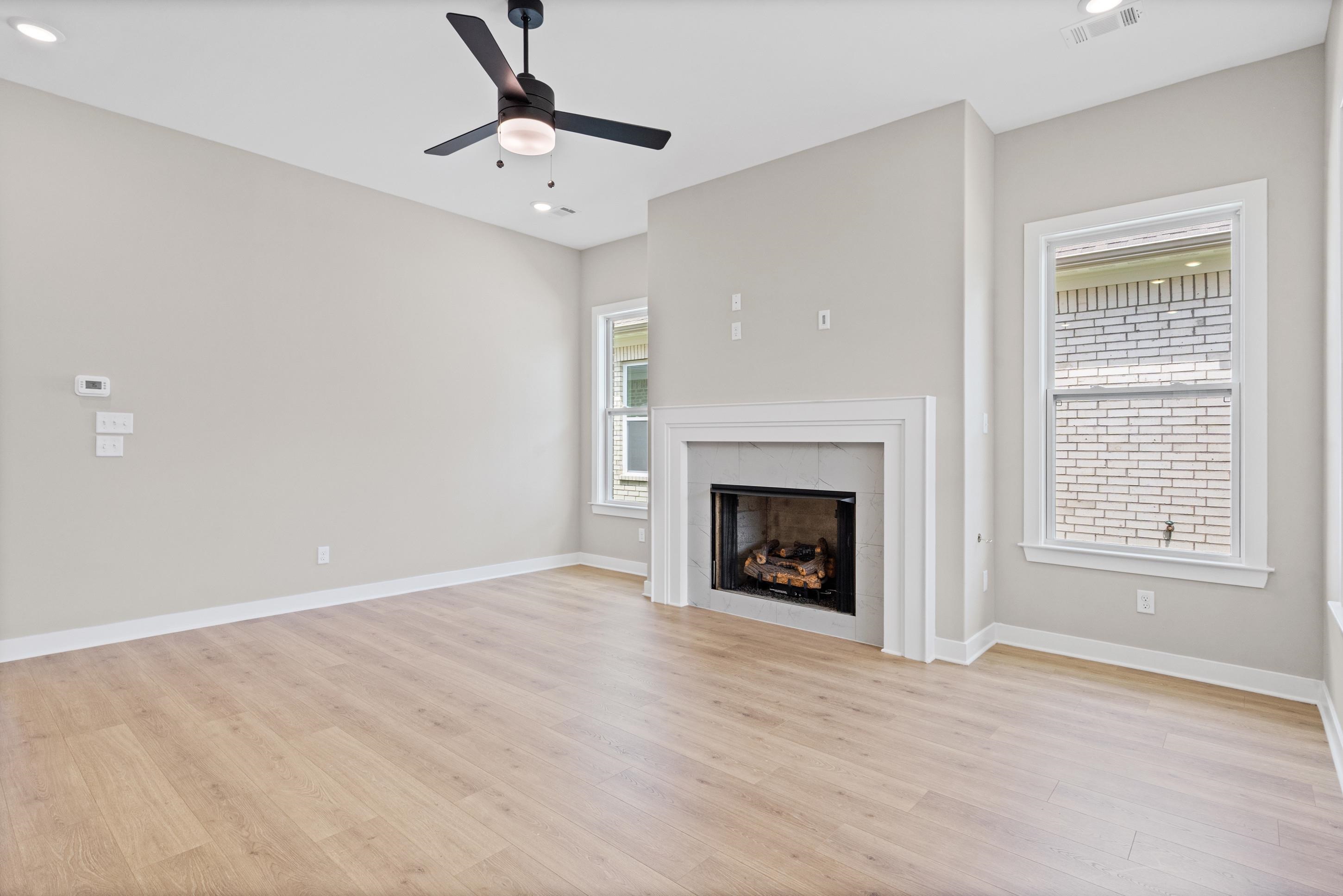 3126 Mannington Dr Property Photo 5