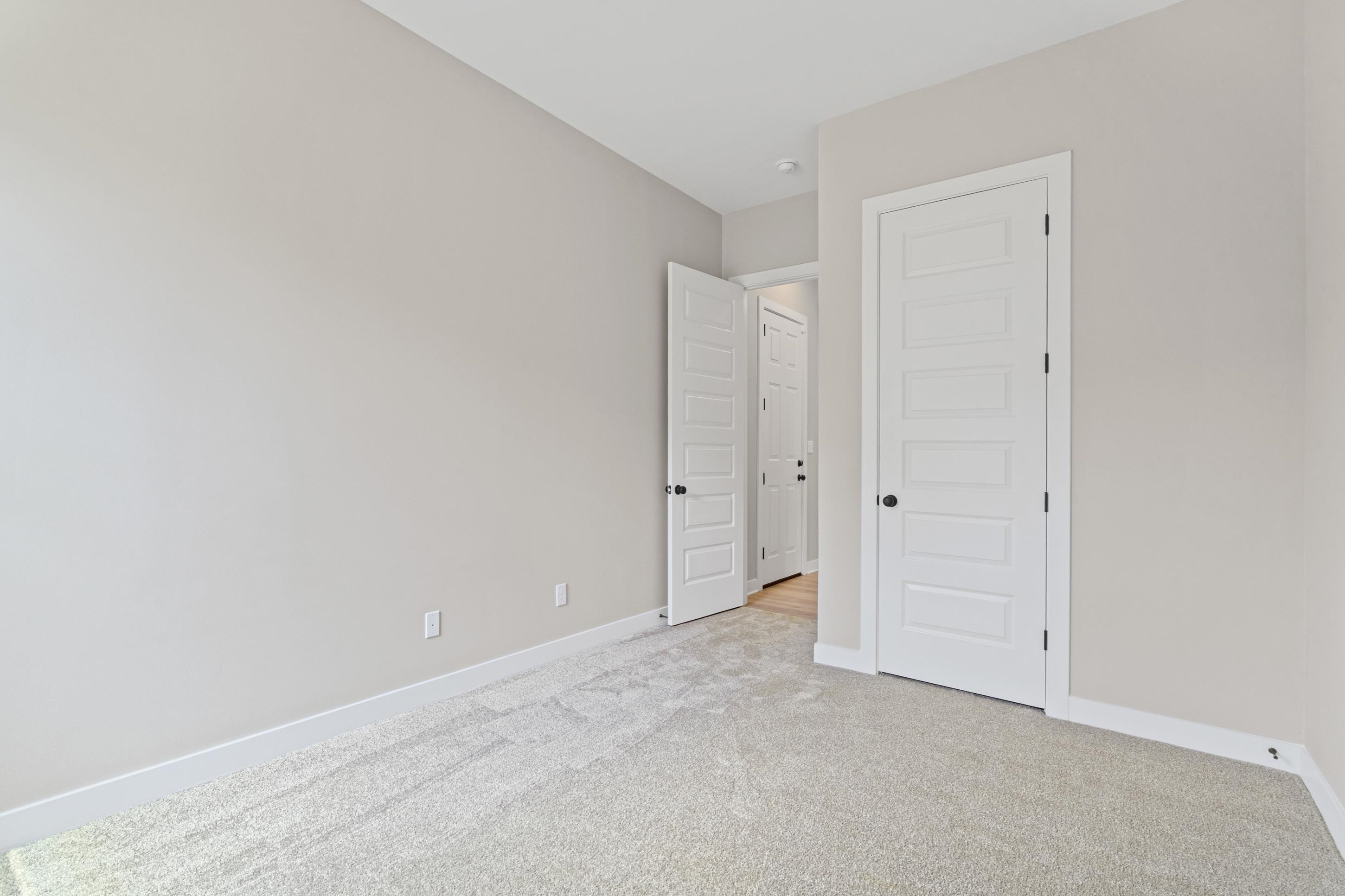 3126 Mannington Dr Property Photo 16
