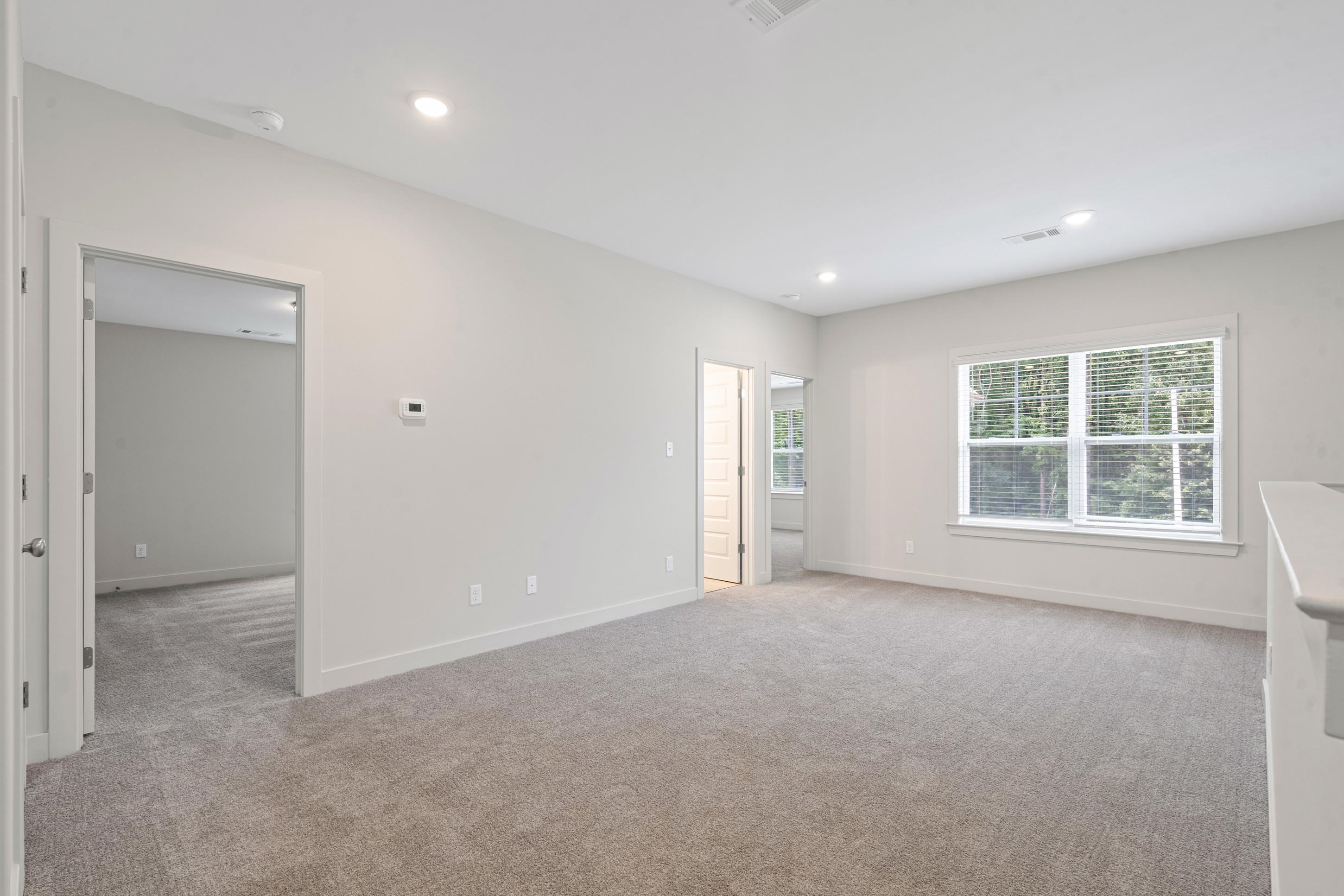 7025 Walker Farms Dr Property Photo 22