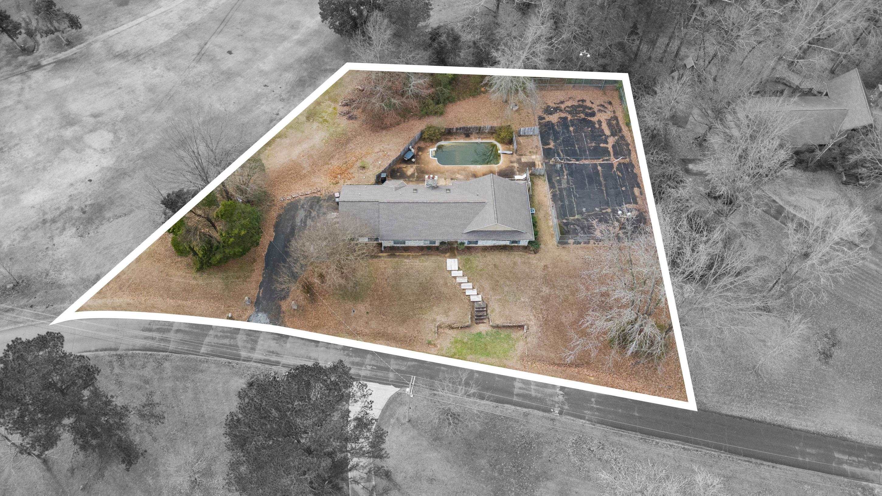 165 Devils Backbone Rd Property Photo 29