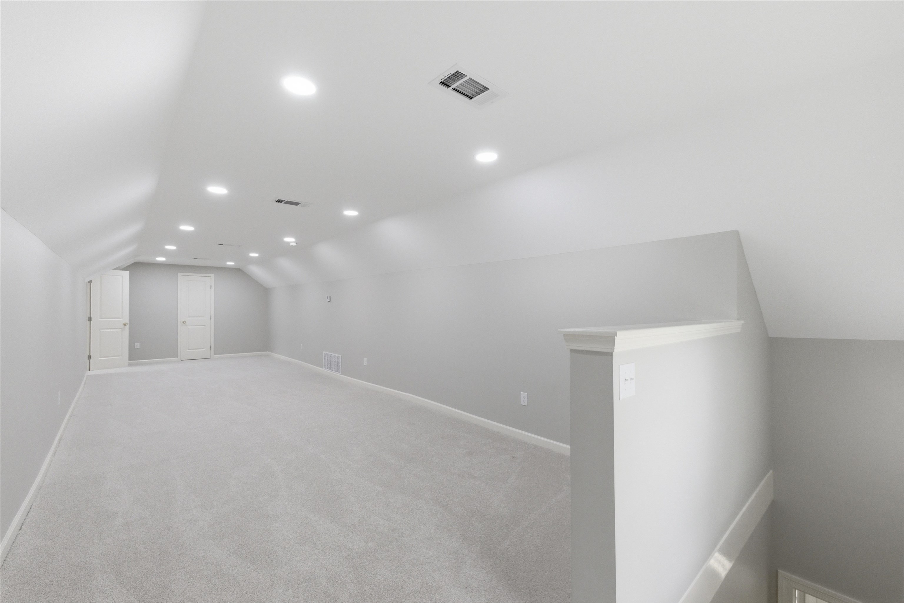 959 University St Property Photo 26