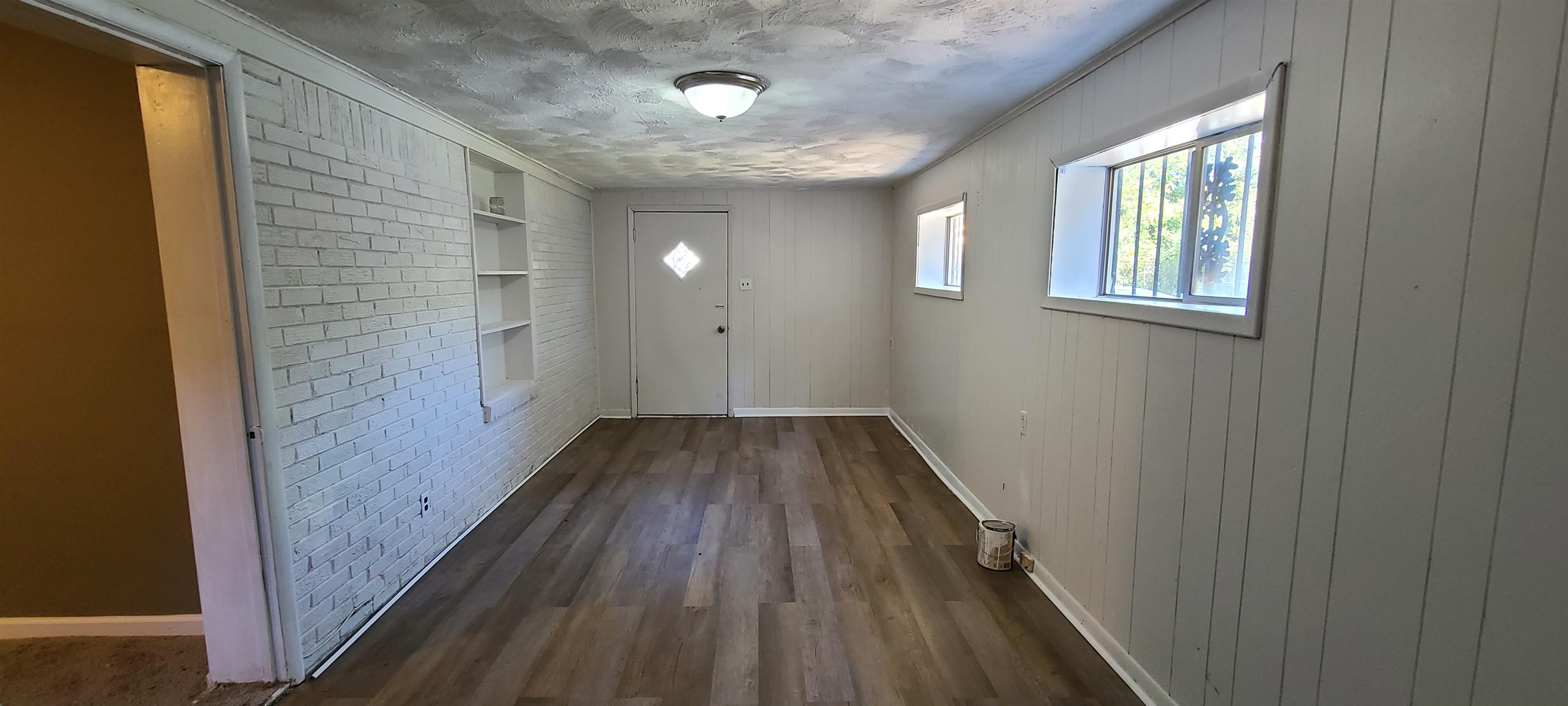 1450 Lambert St Property Photo 9