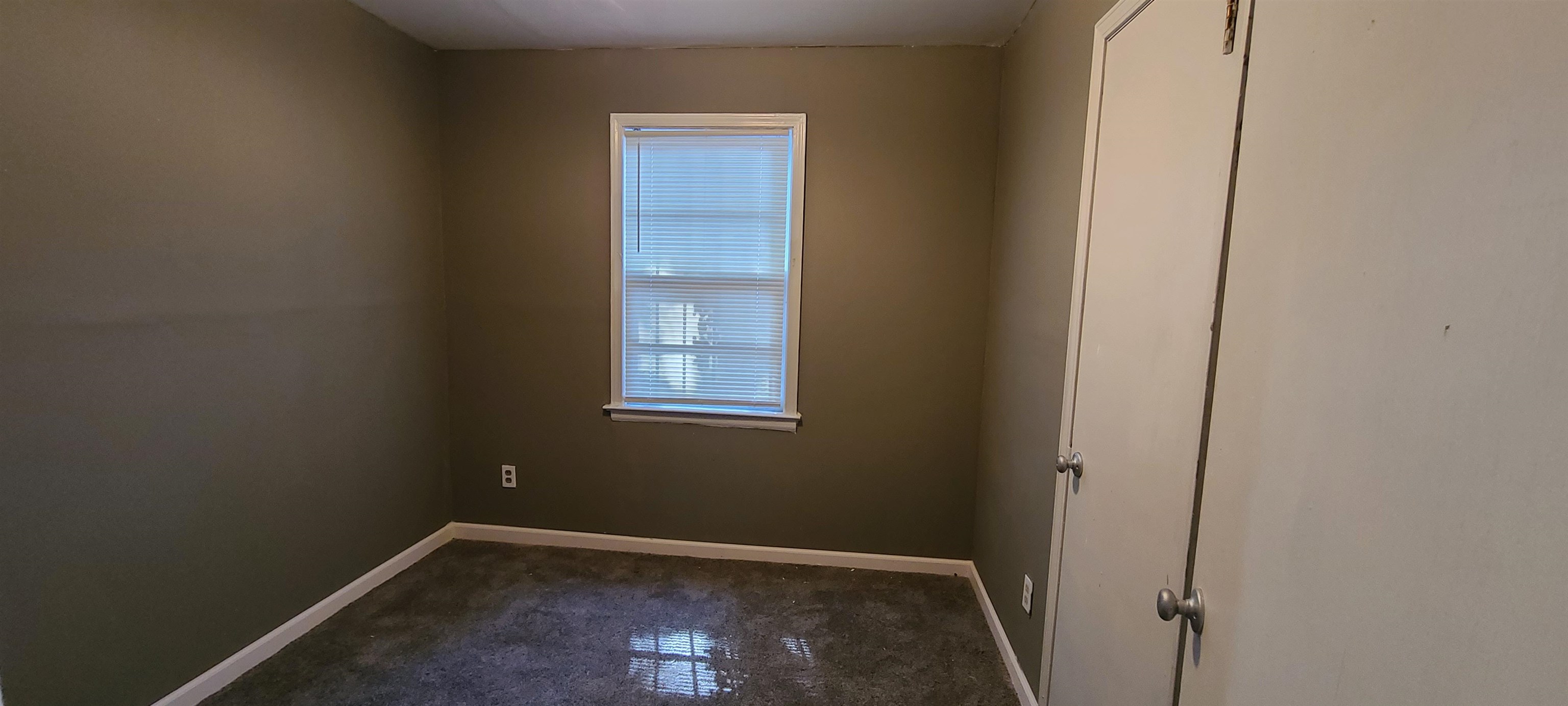 1450 Lambert St Property Photo 11