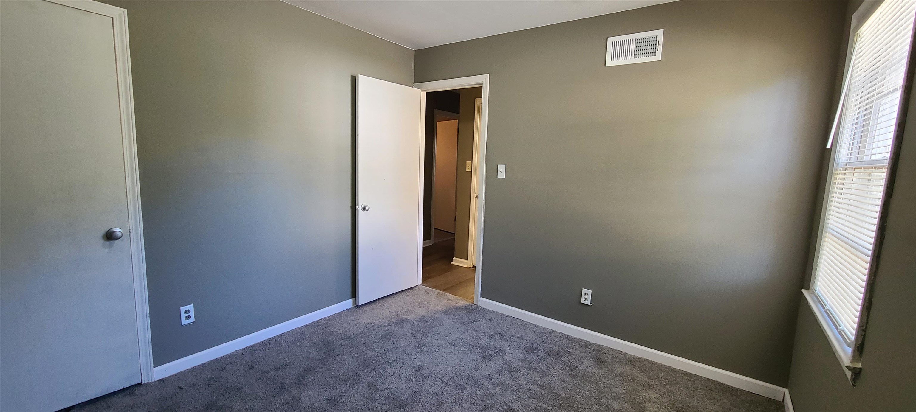 1450 Lambert St Property Photo 12