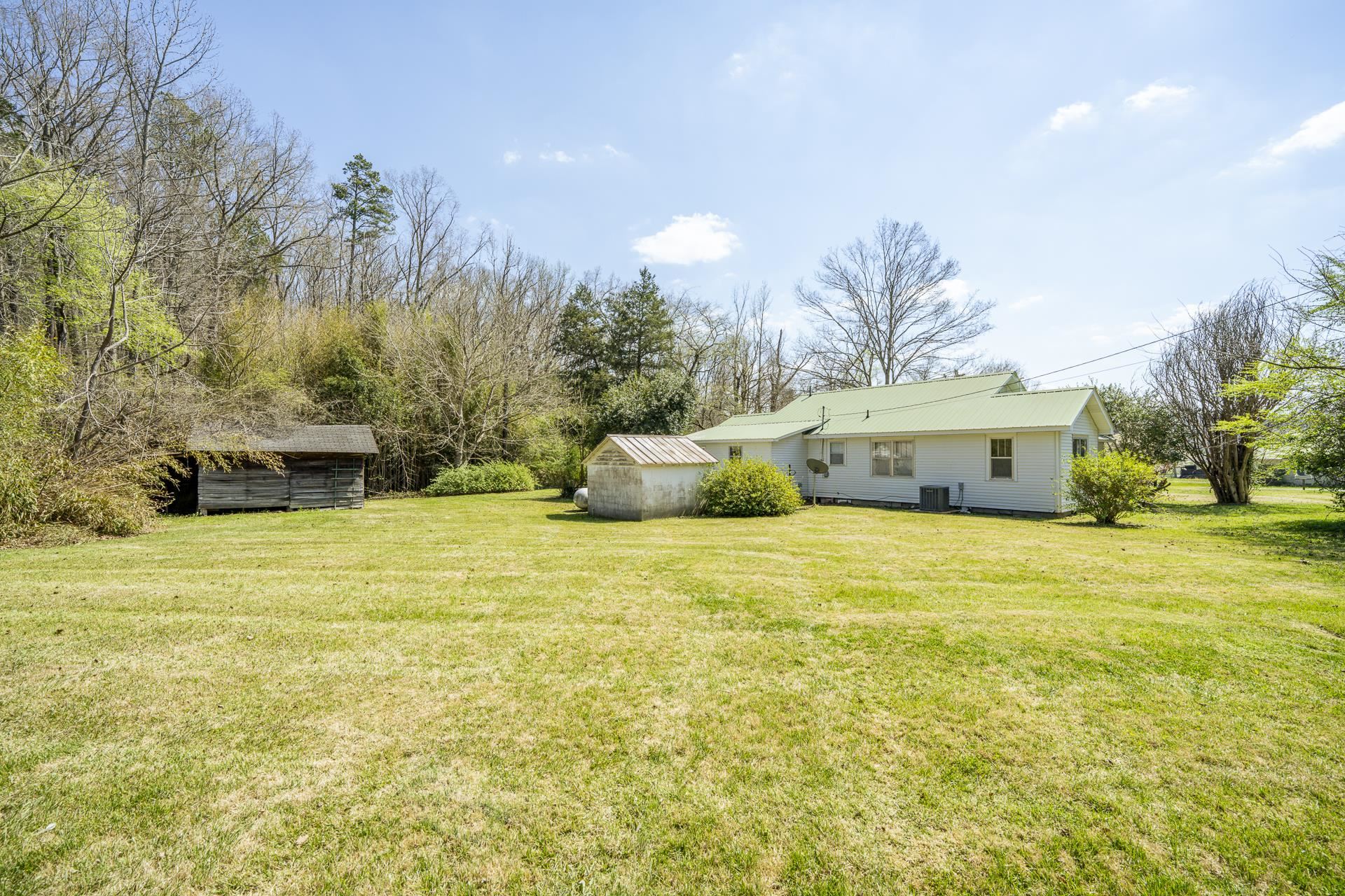 2423 Hardin Creek Rd Property Photo 27