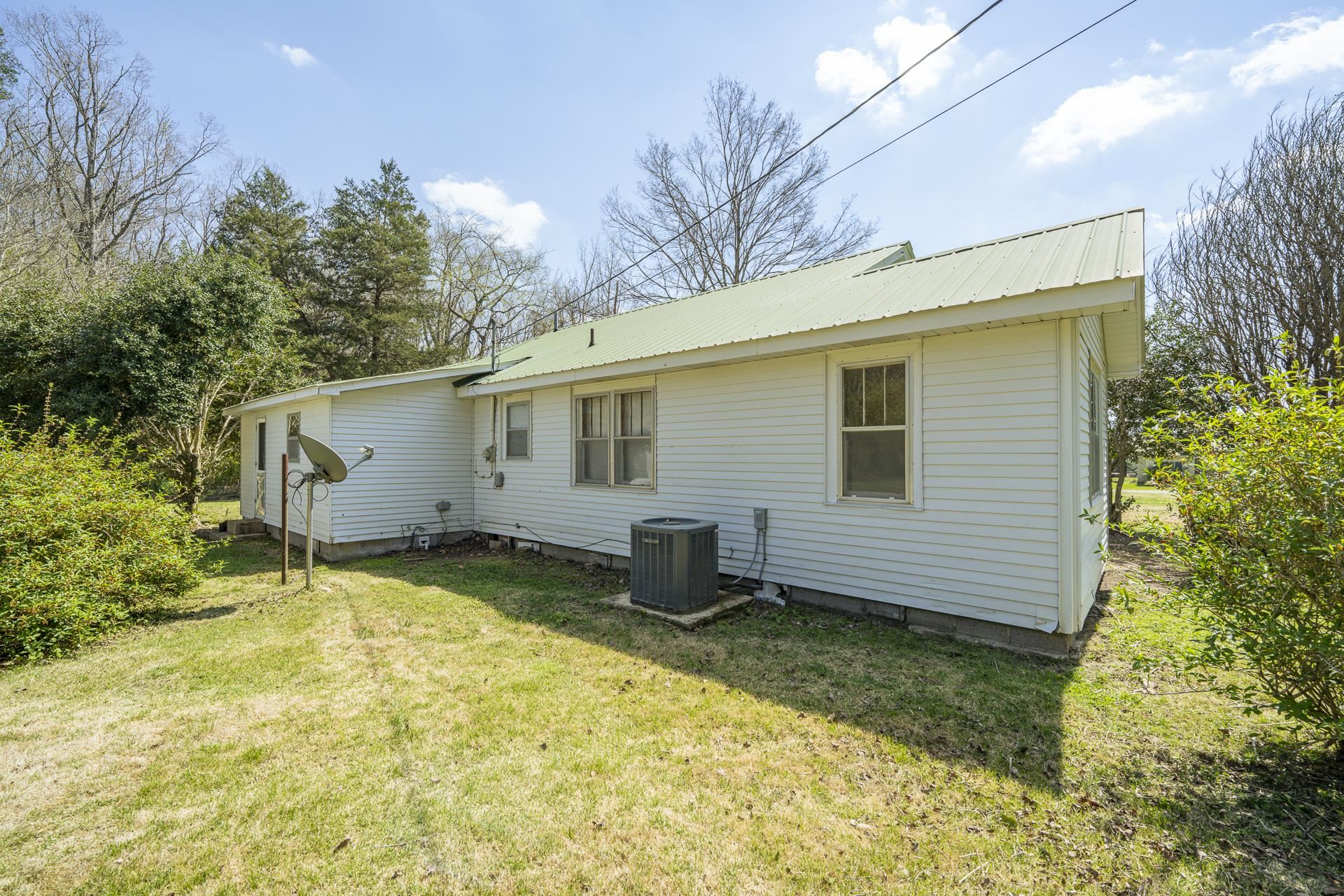2423 Hardin Creek Rd Property Photo 28