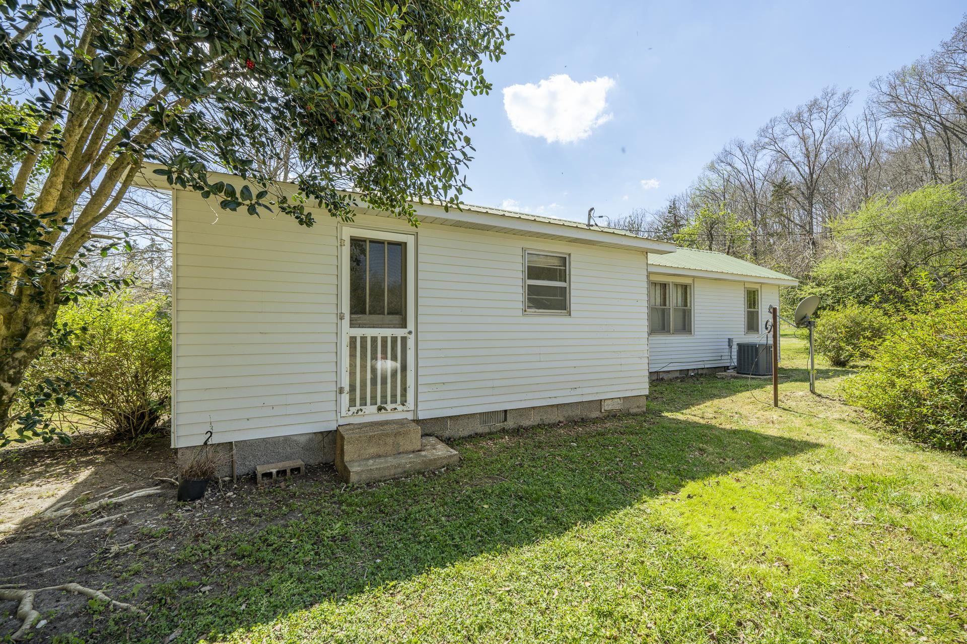 2423 Hardin Creek Rd Property Photo 30