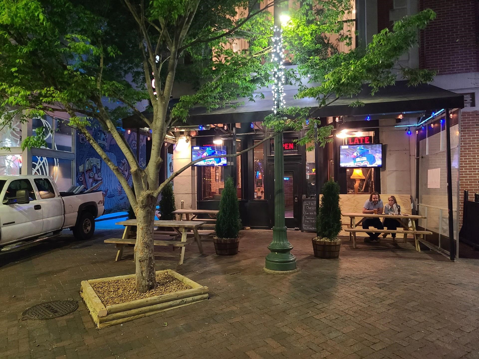 95 S MAIN ST 106
