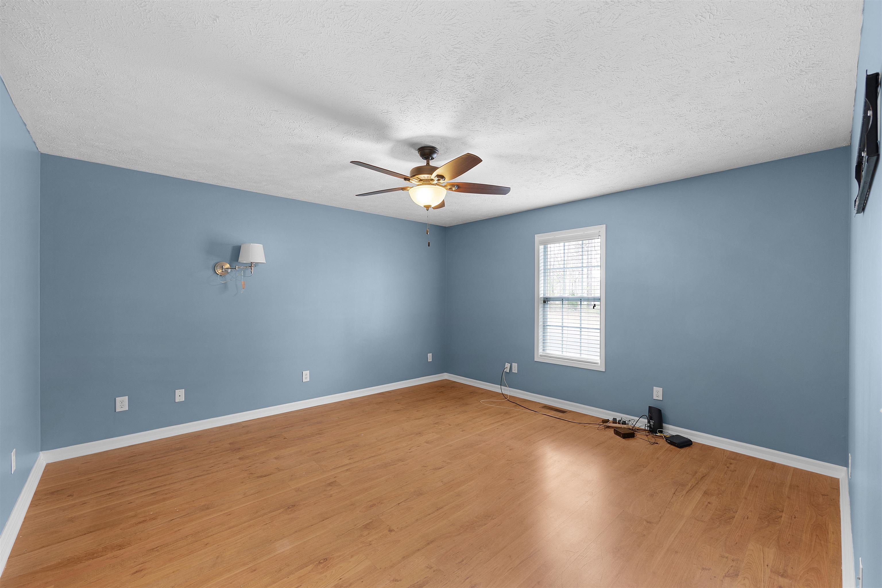 40 Rolling Hills Ln Property Photo 11