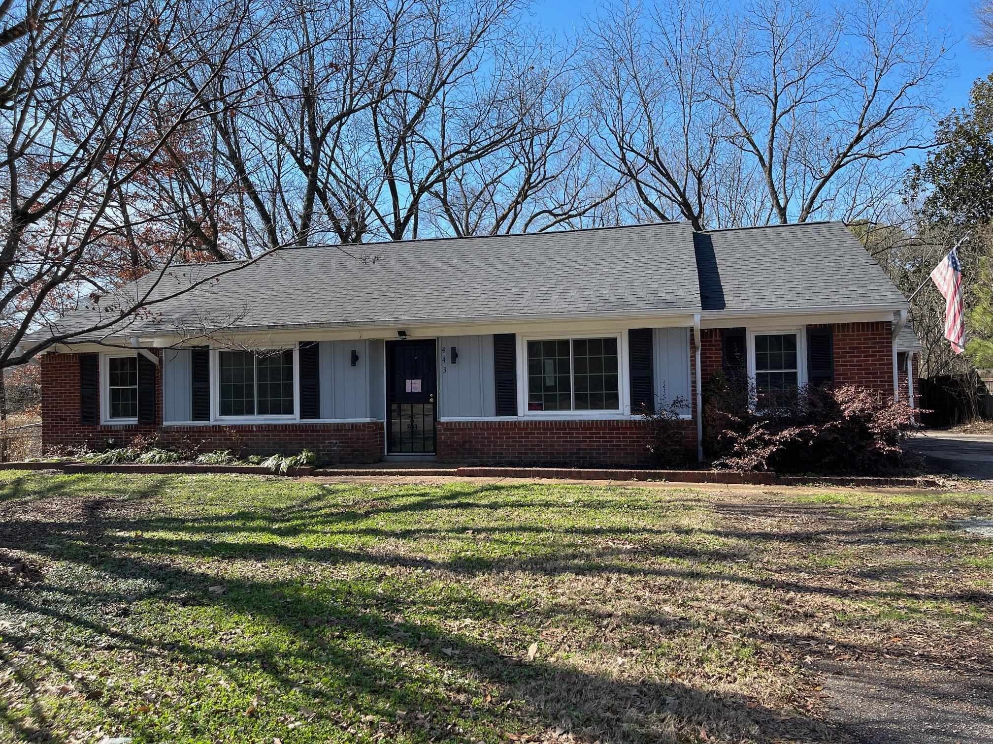 443 N WHITE STATION RD Property Photo 1