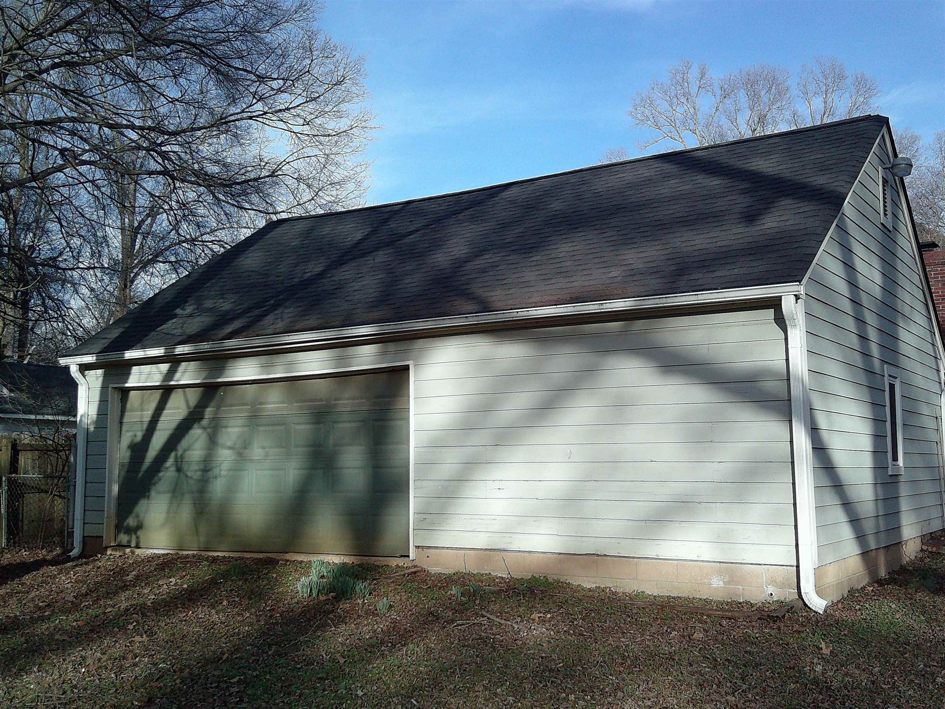 443 N White Station Rd Property Photo 3