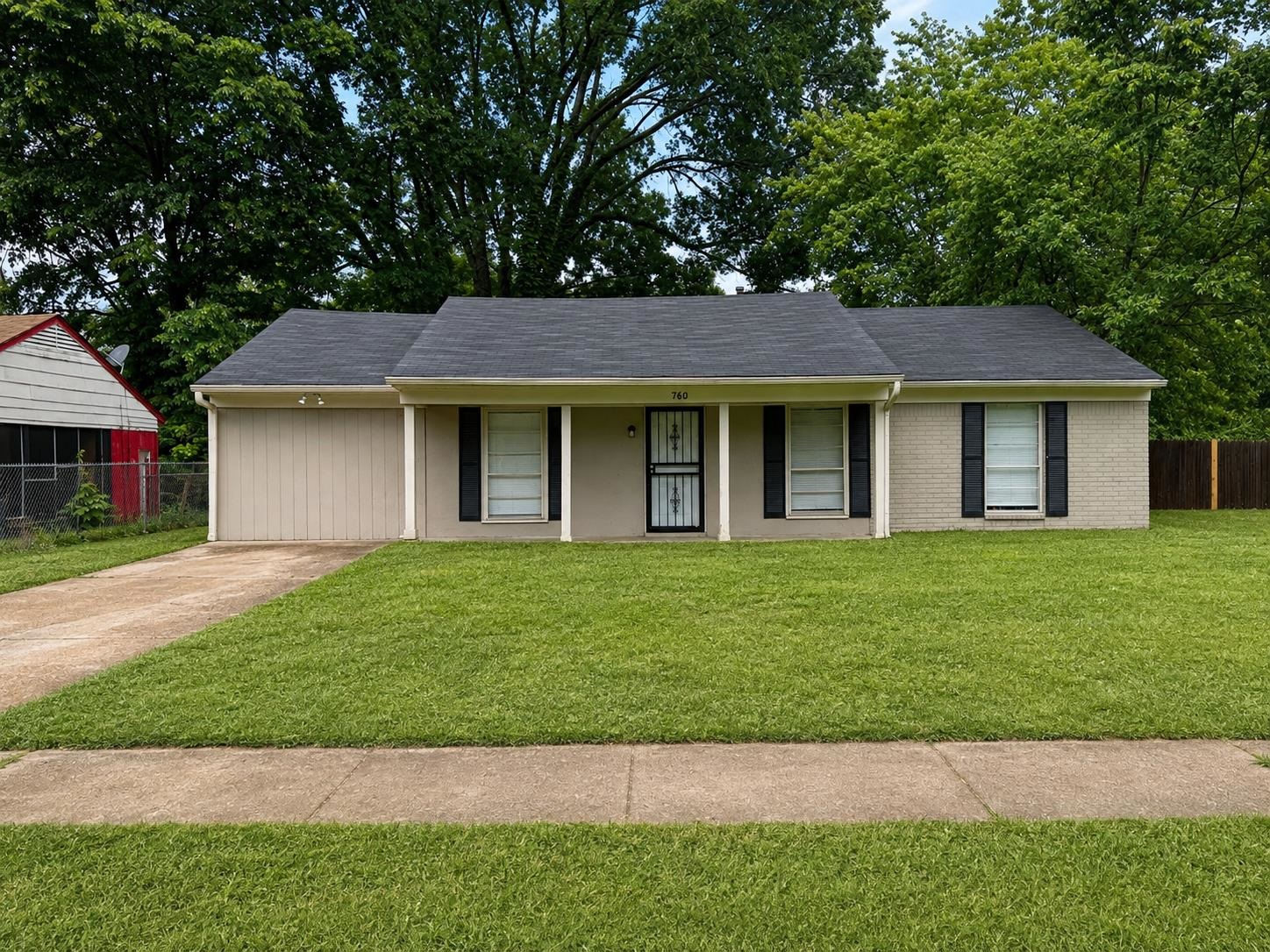 760 MARGIE DR Property Photo 1