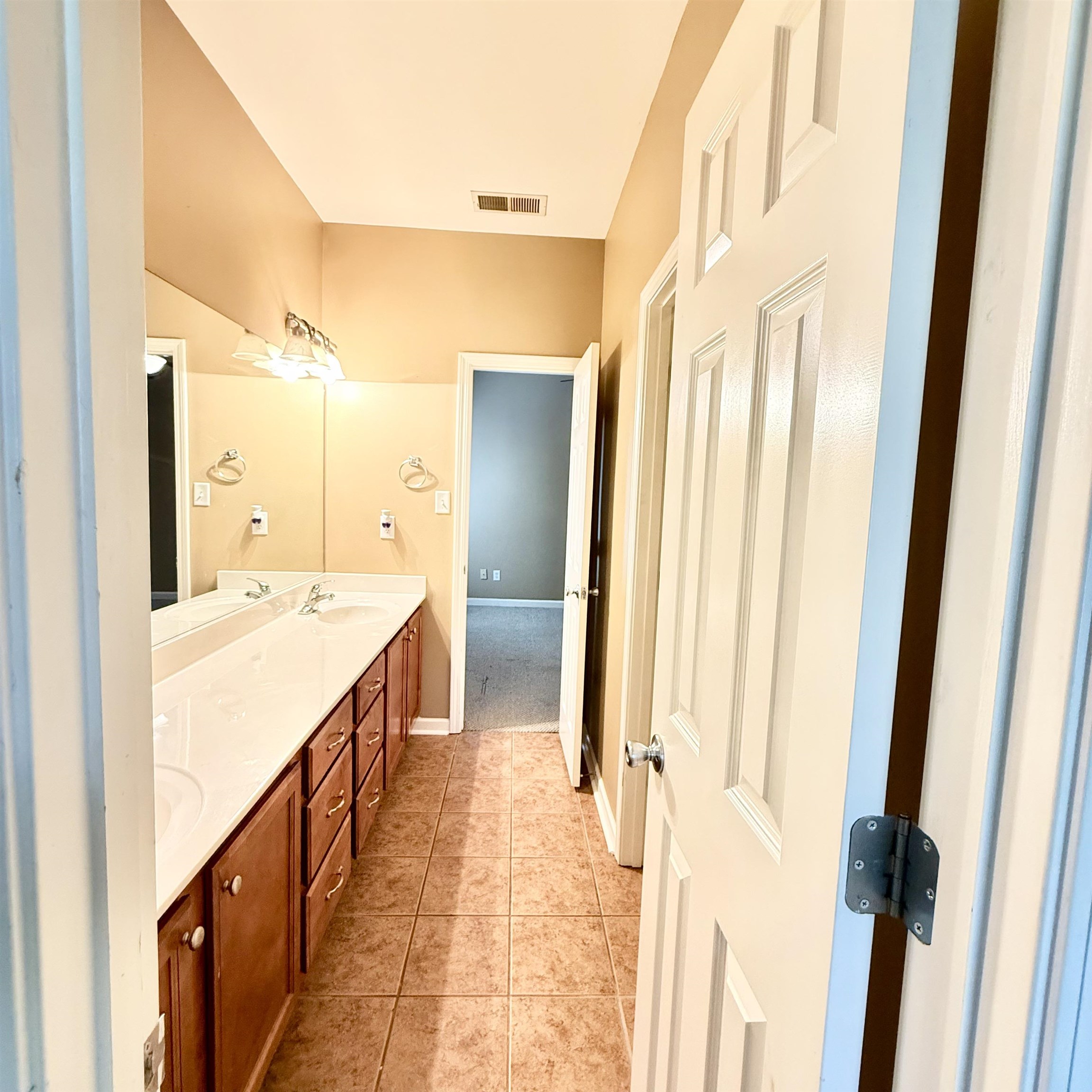 9105 E Suttersmill Cv E Property Photo 11