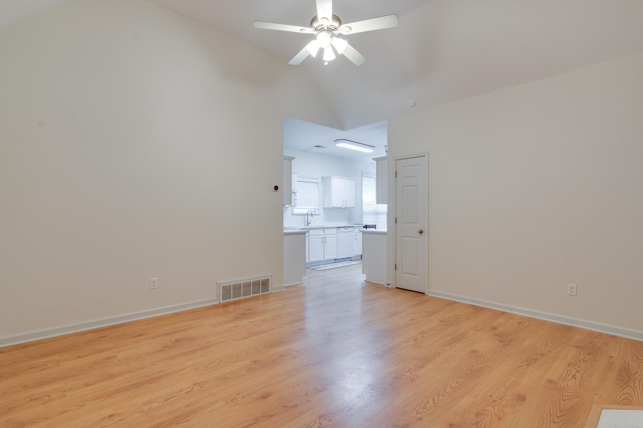 1415 Down River Dr Property Photo 12