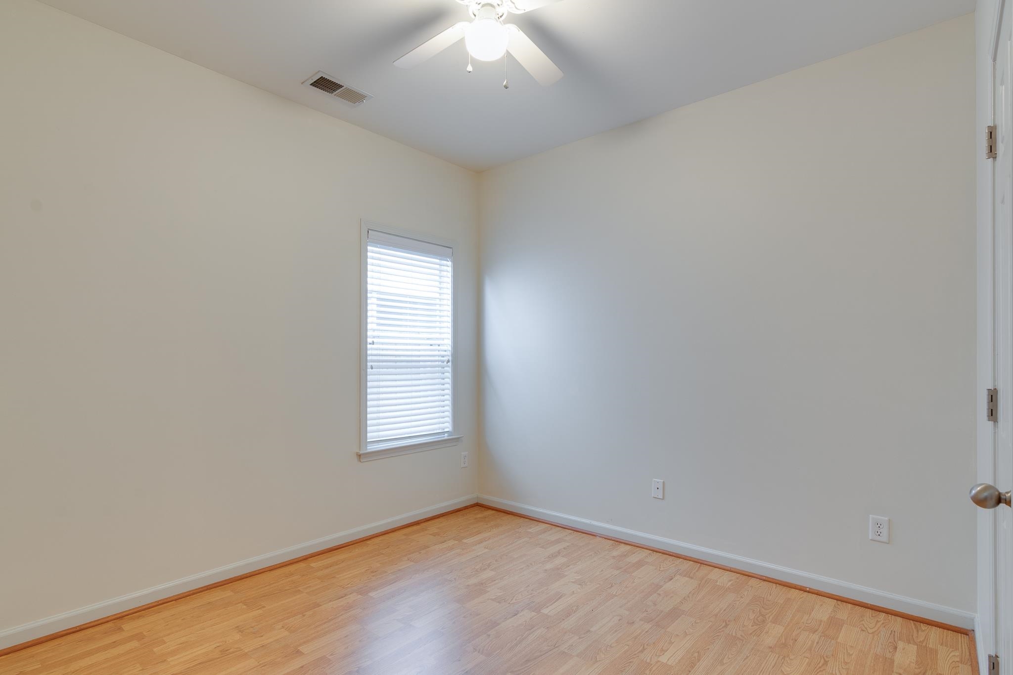 1415 Down River Dr Property Photo 30