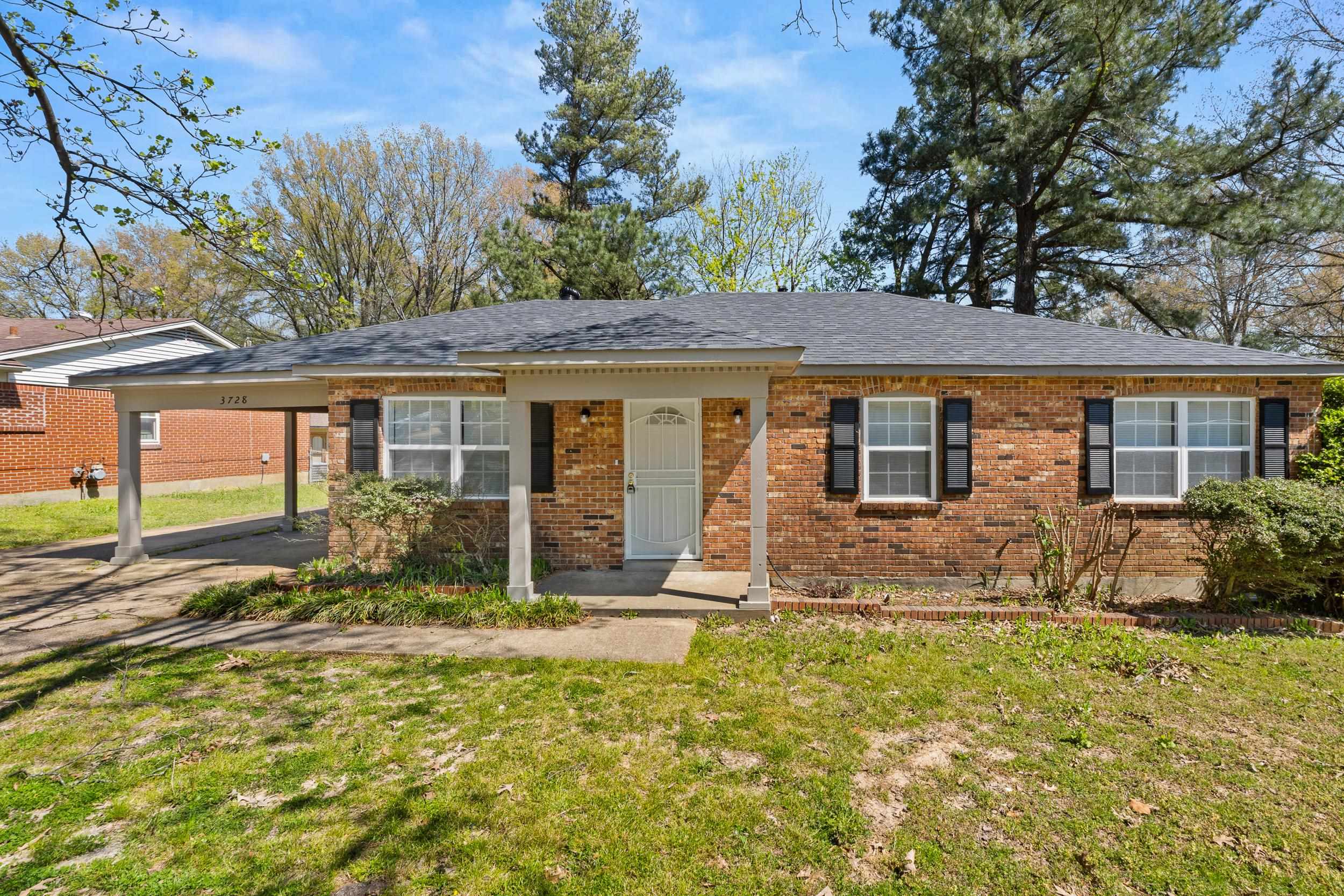 3728 MERRITT ST Property Photo 1