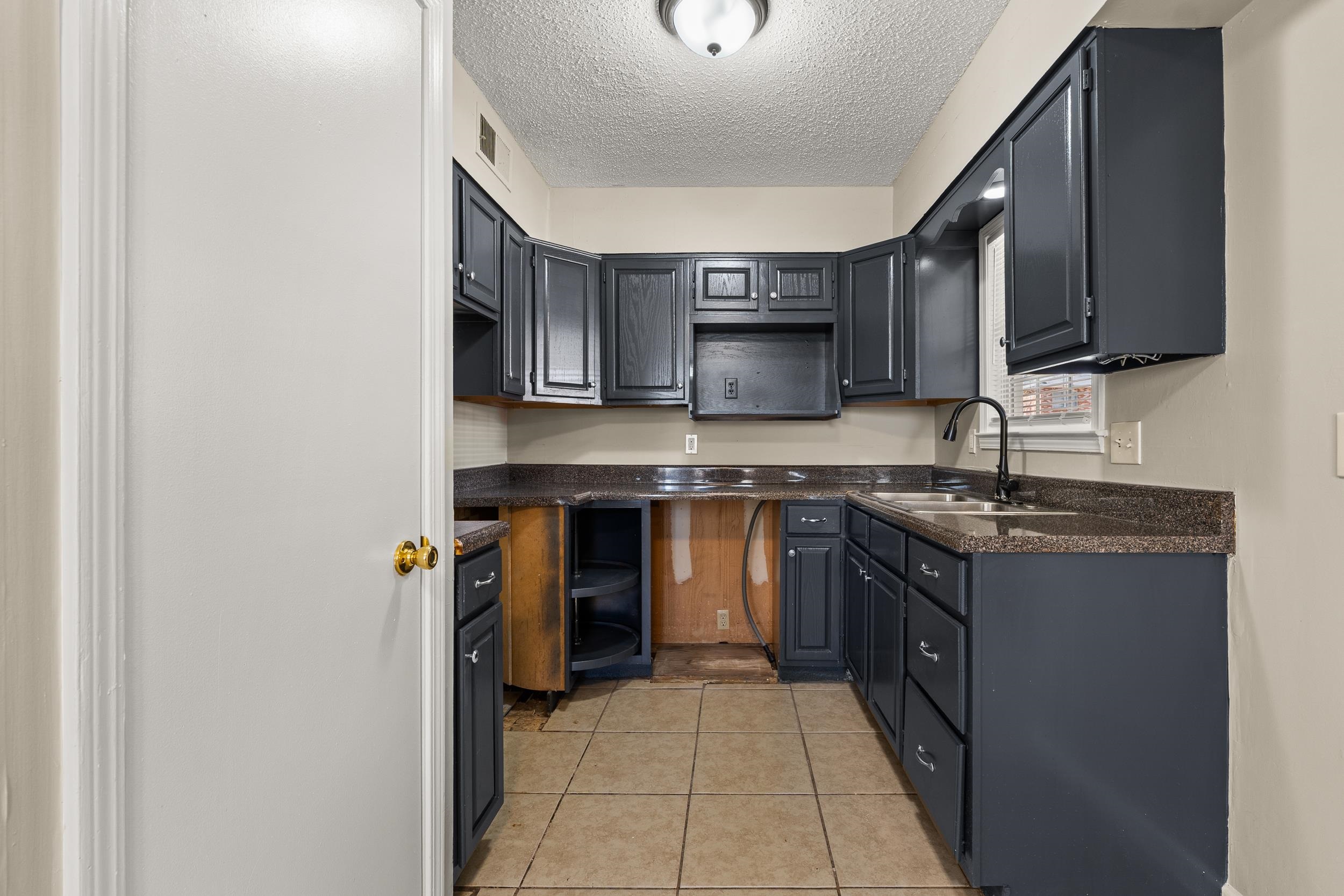 3728 Merritt St Property Photo 12