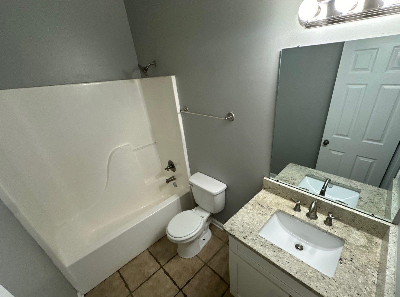 9420 Grove Rd Property Photo 14