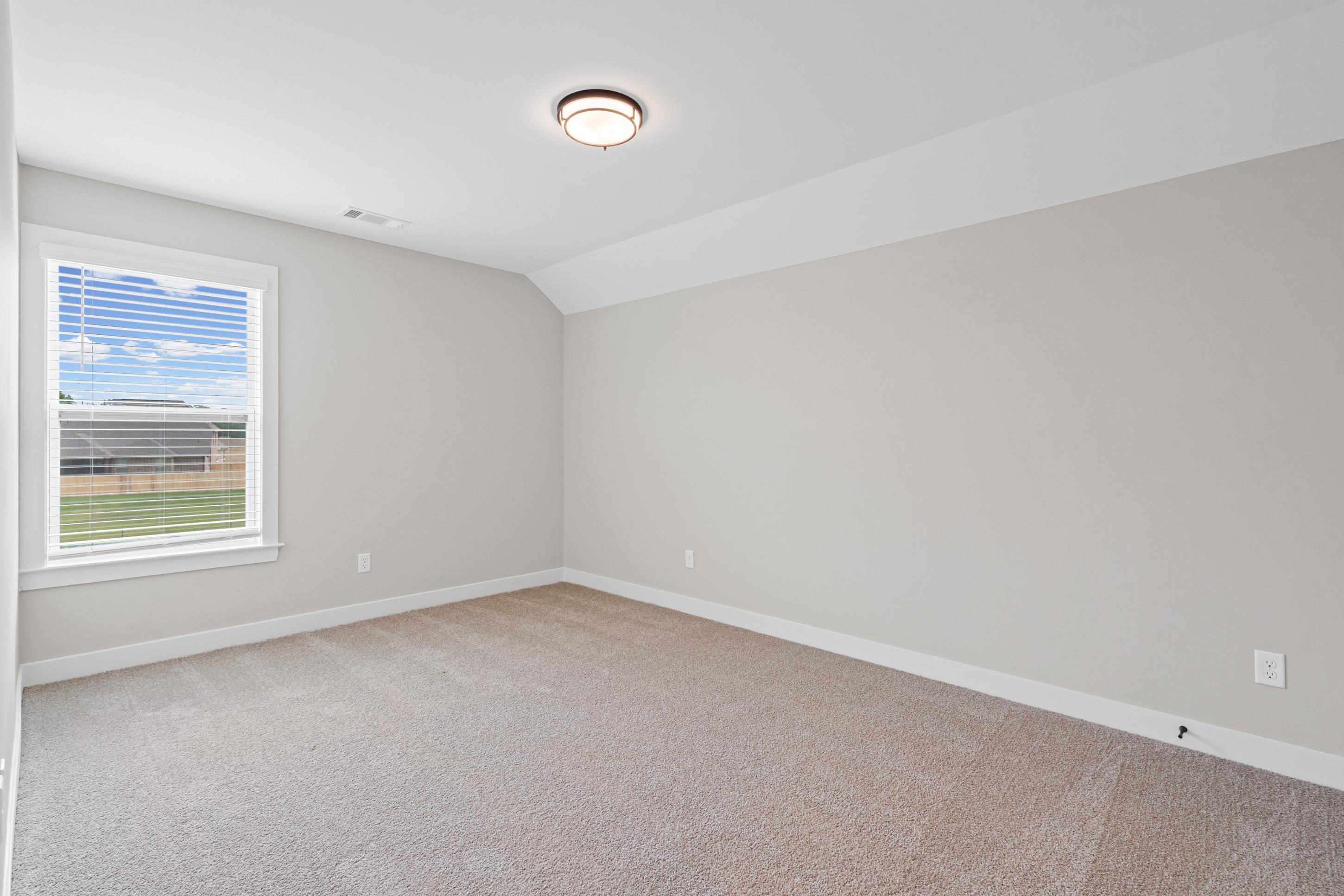 7059 Walker Farms Dr Property Photo 24