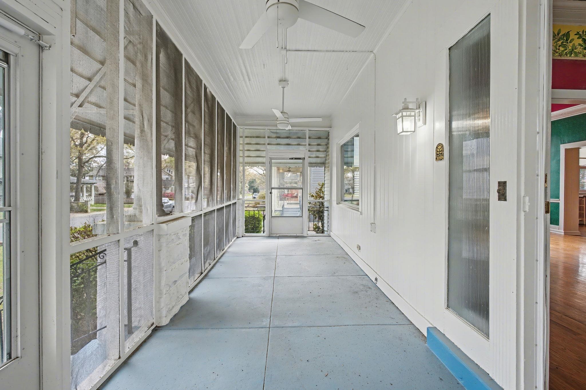 1361 Vinton Ave Property Photo 5